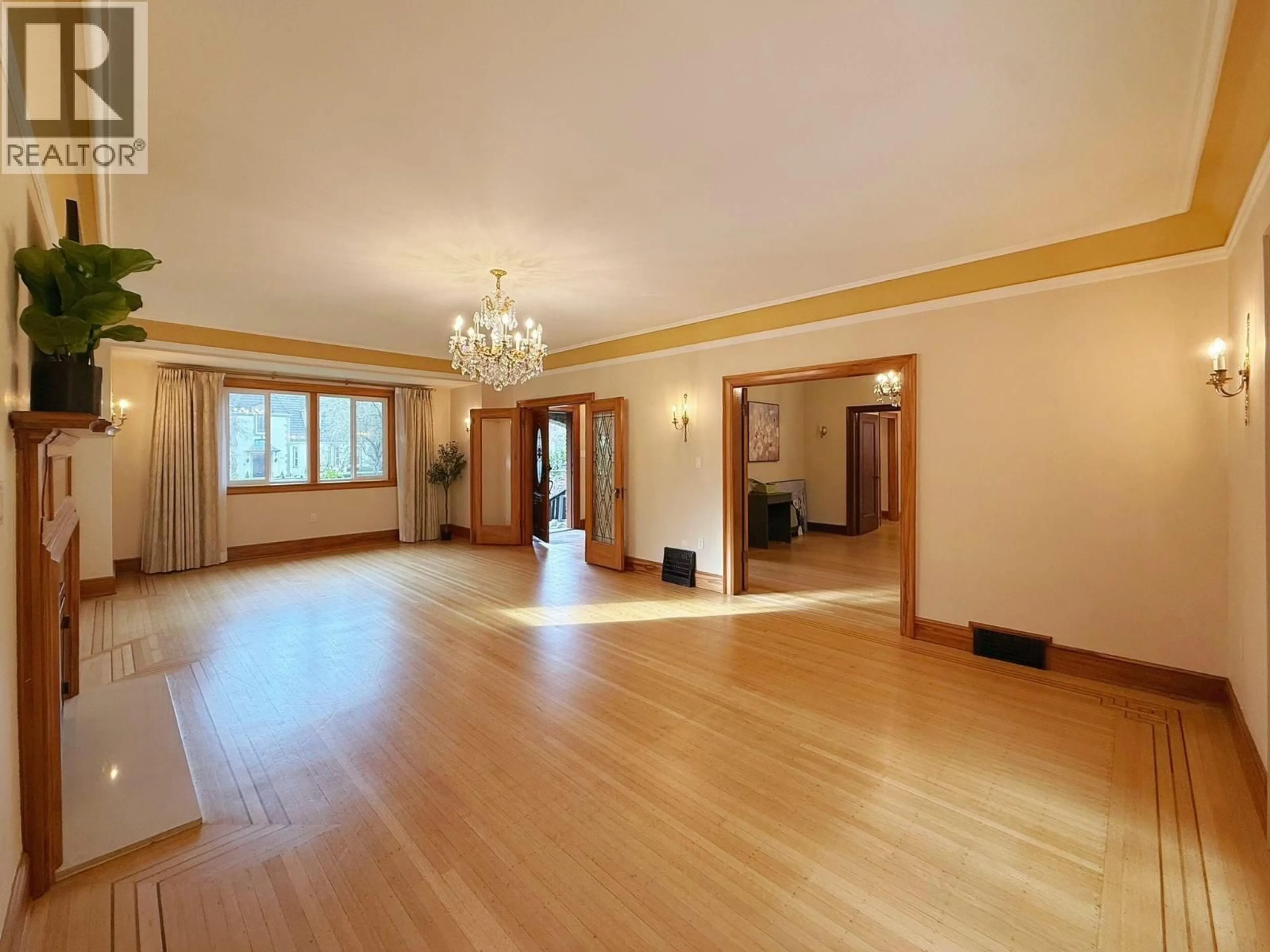 A pic of a room for 5550 CYPRESS STREET, Vancouver British Columbia V6M3R6