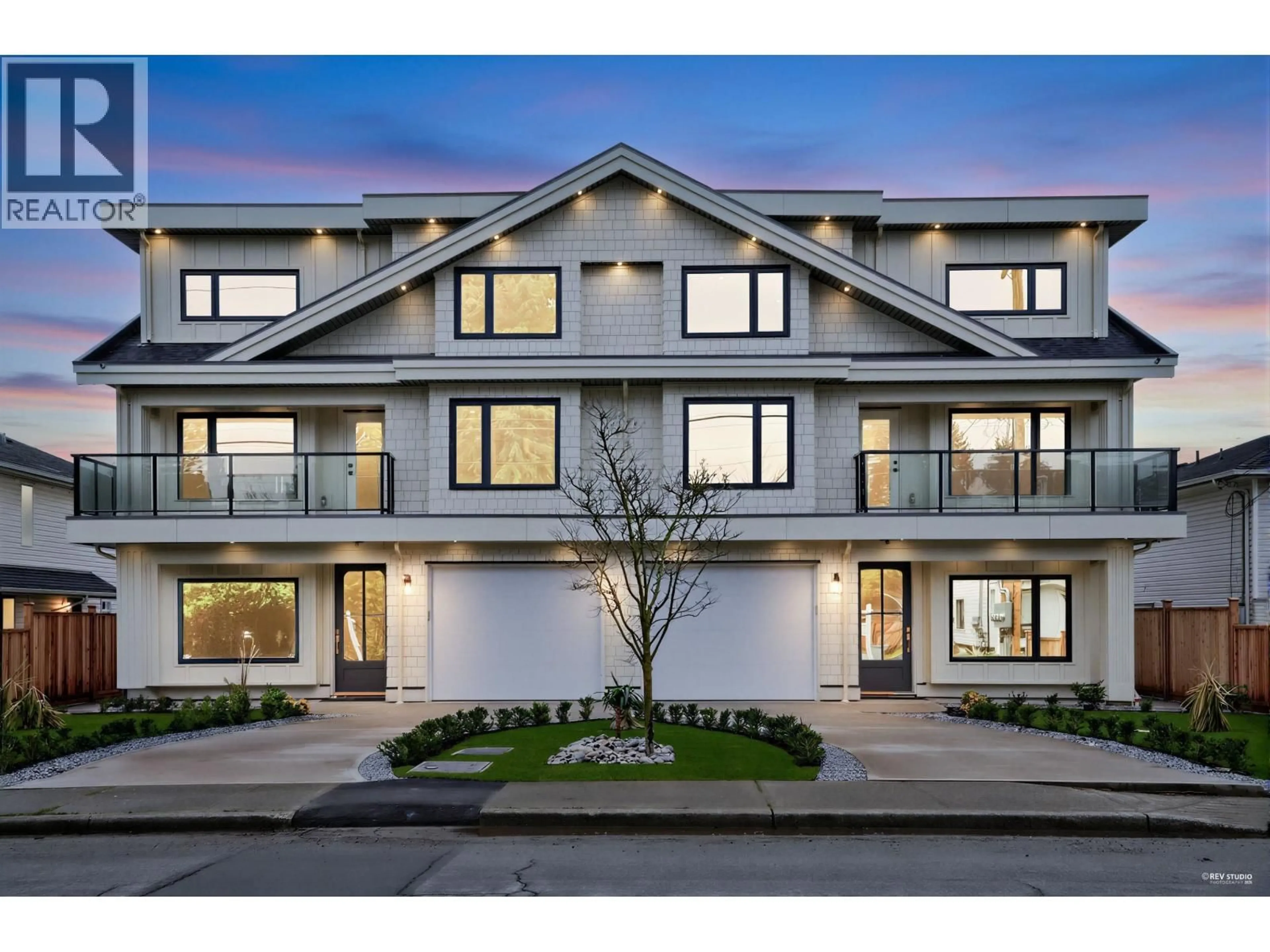 Home with vinyl exterior material, street for 5184 57TH STREET, Delta British Columbia V4K3G1