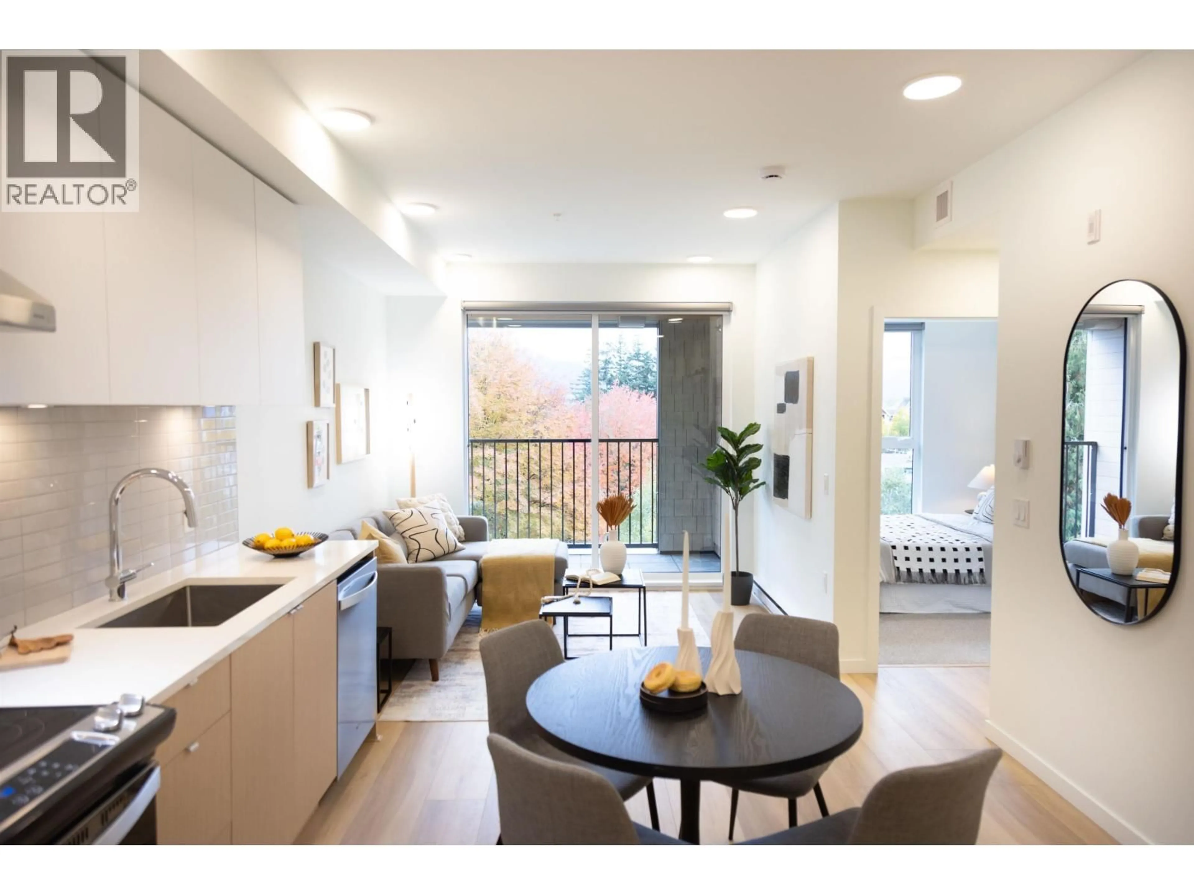 Unknown for 406 - 37994 SECOND AVENUE, Squamish British Columbia V8B0C3