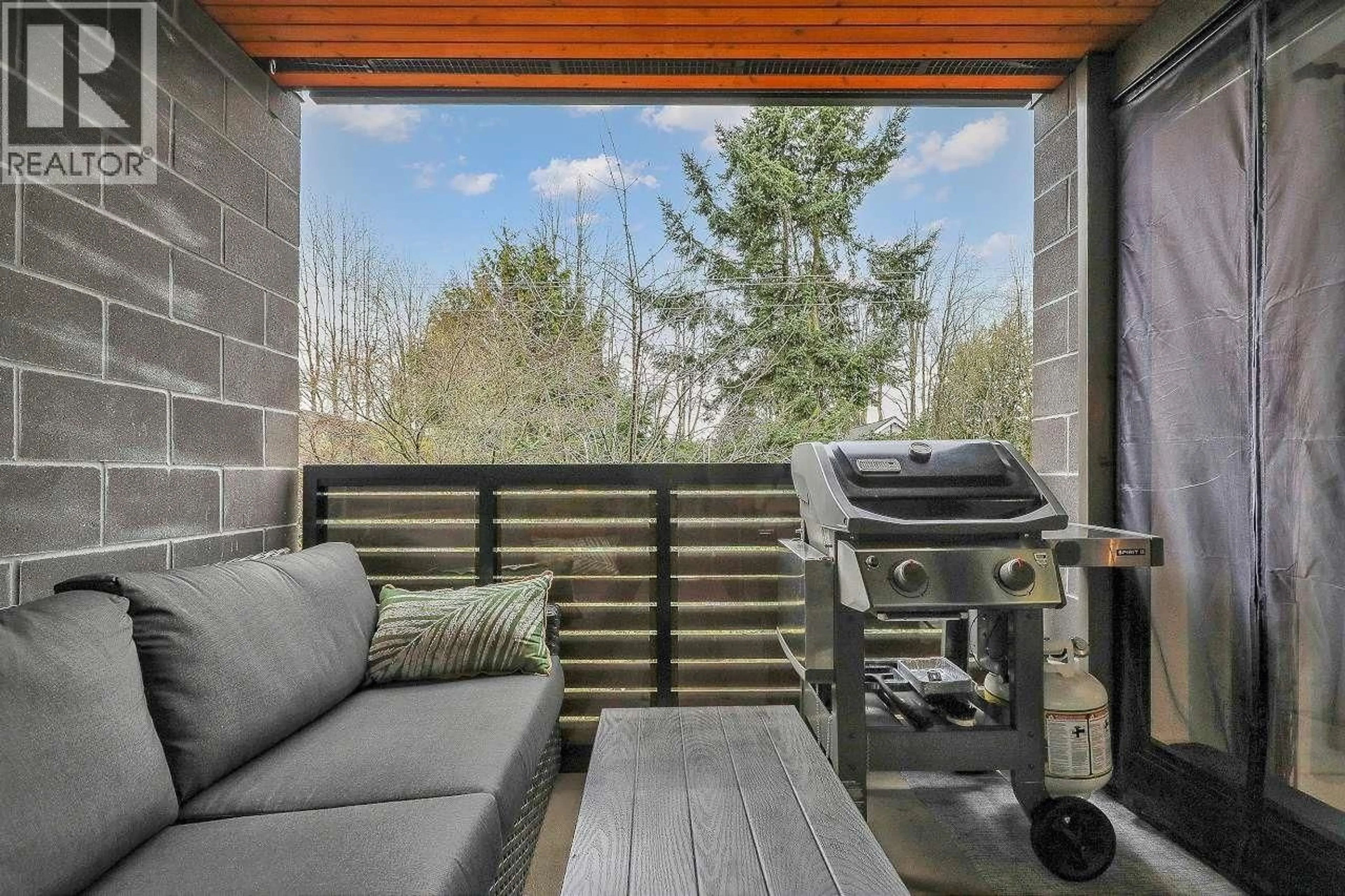 Patio, unknown for 303 - 2525 BLENHEIM STREET, Vancouver British Columbia V6K4W6