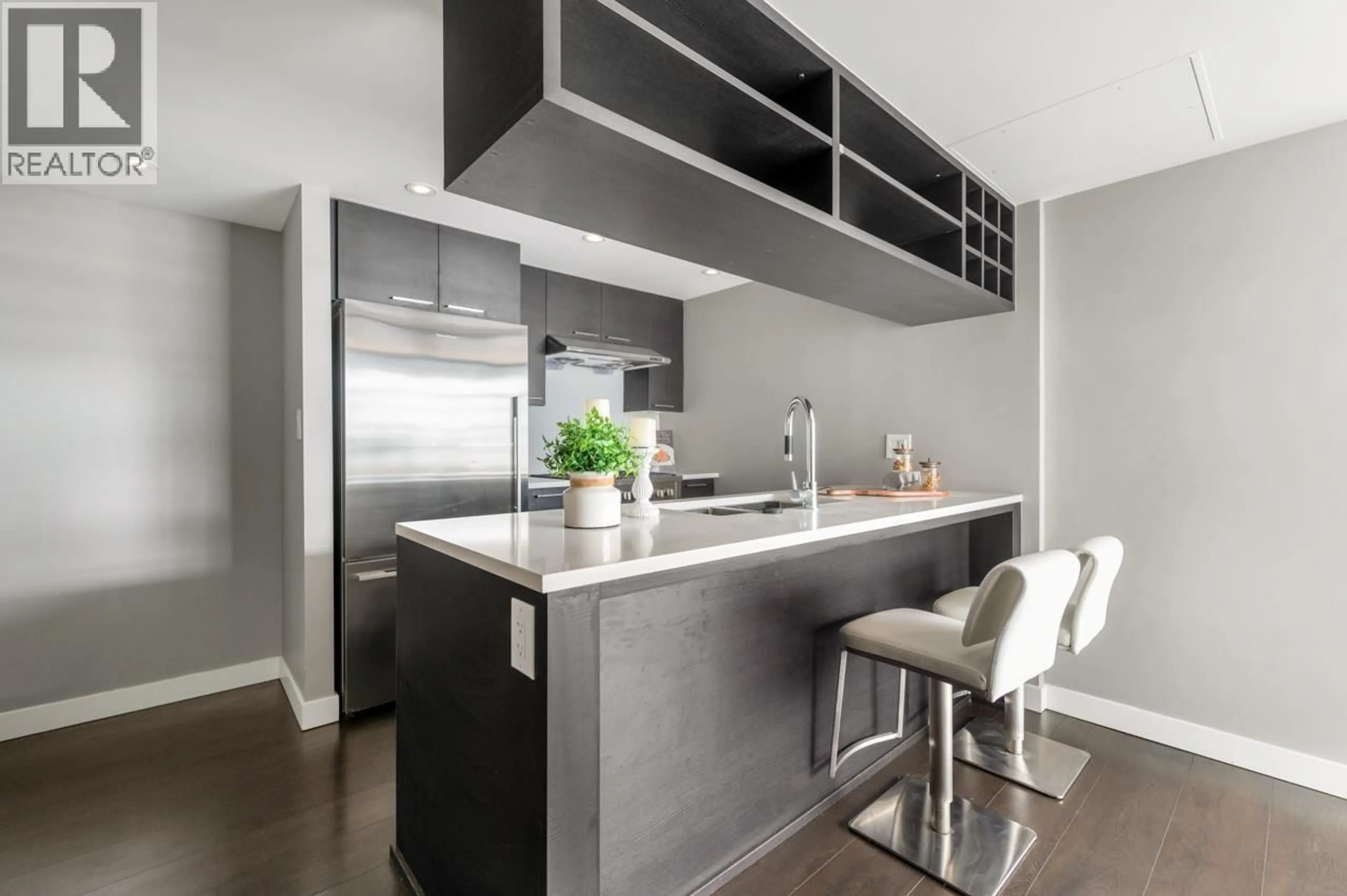 Contemporary kitchen, unknown for 1210 - 6188 NO. 3 ROAD, Richmond British Columbia V6Y0J3