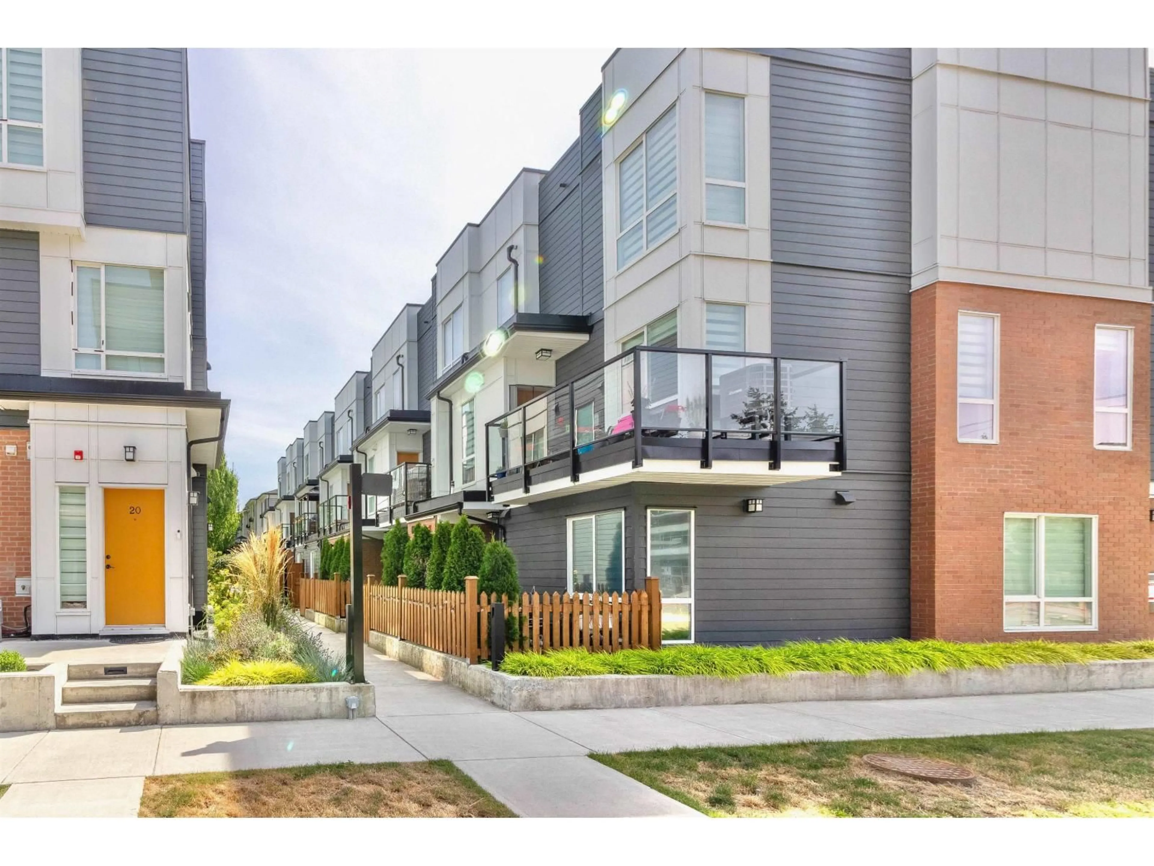 Home with vinyl exterior material, street for 31 - 18855 72 AVENUE, Surrey British Columbia V4N6X2