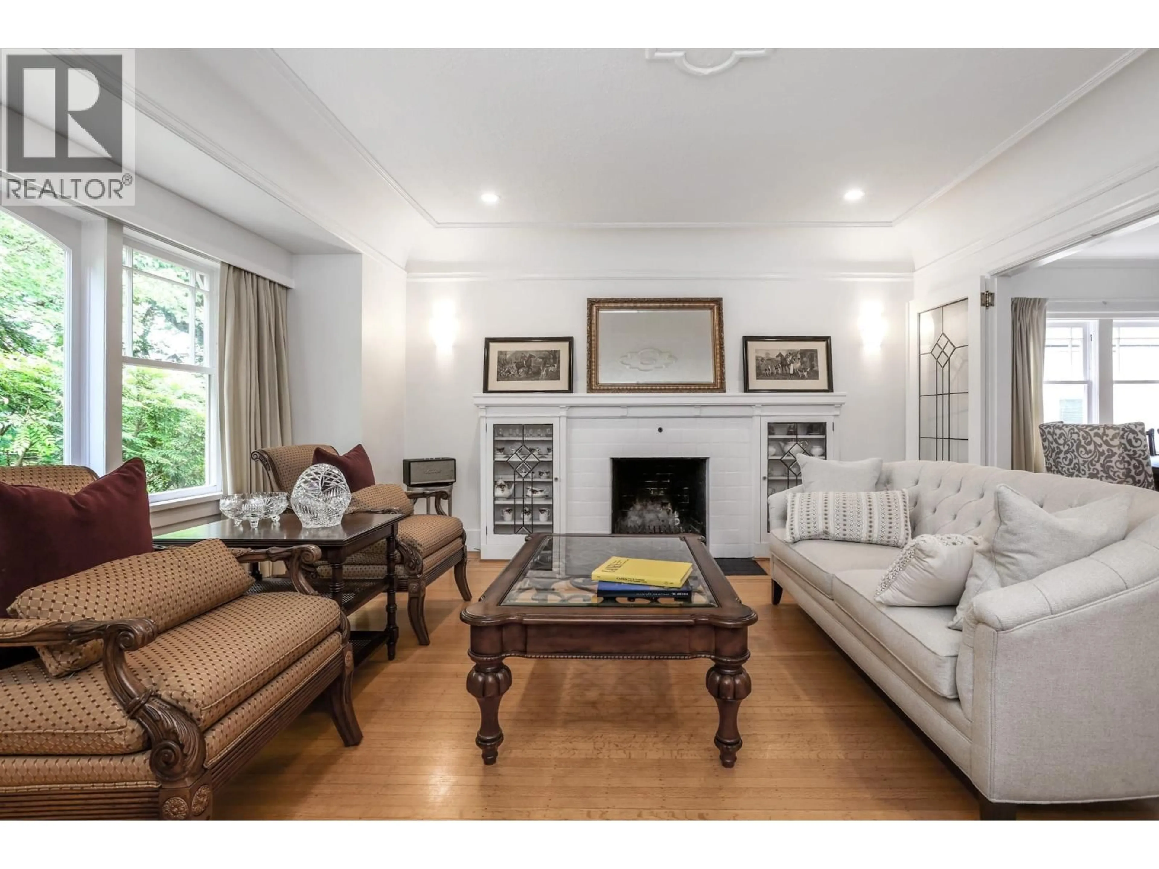 Living room with furniture, wood/laminate floor for 3962 22ND AVENUE, Vancouver British Columbia V6S1K1
