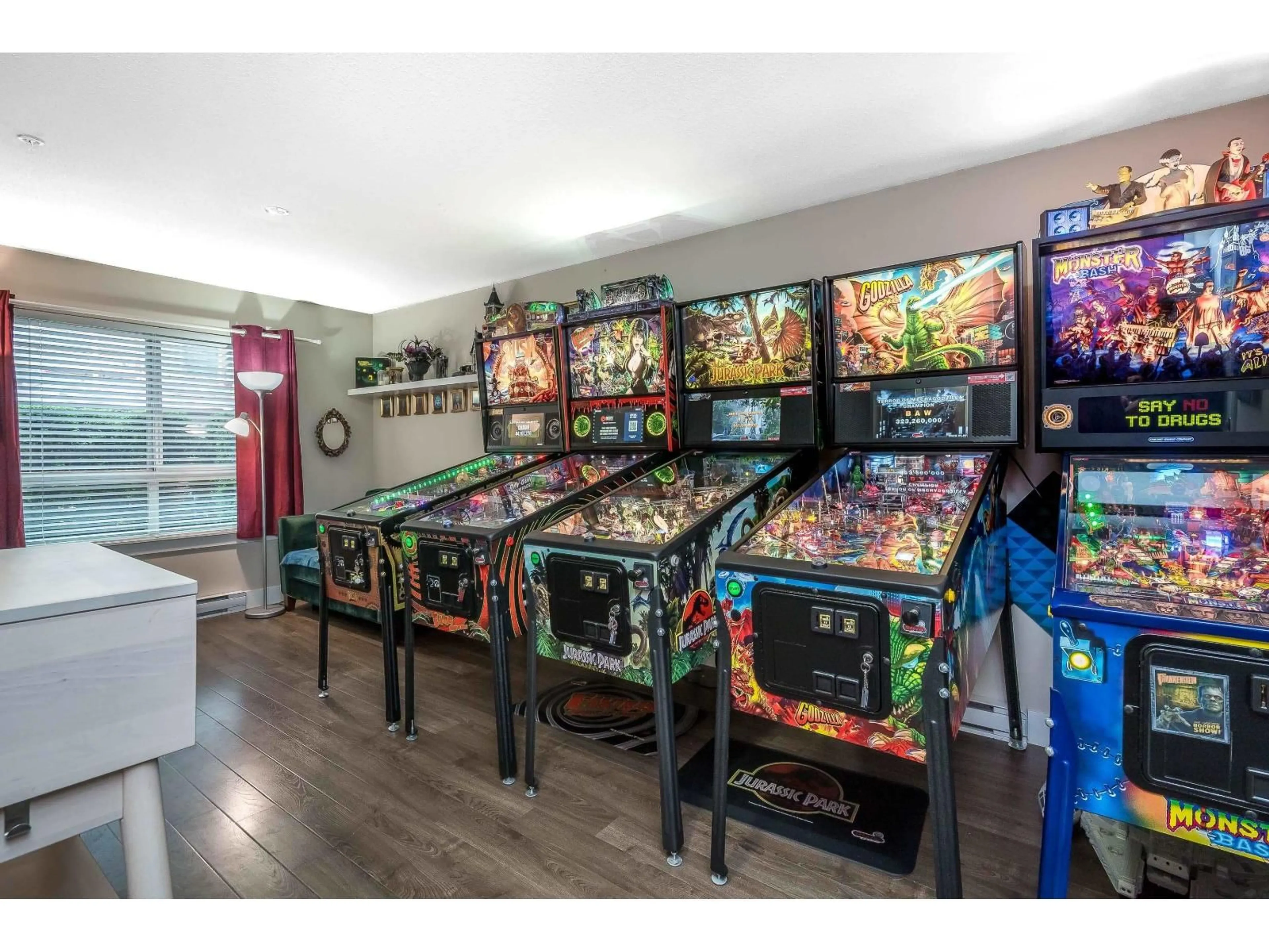 A pic of a room for 22 - 19752 55A AVENUE, Langley British Columbia V3A3X2