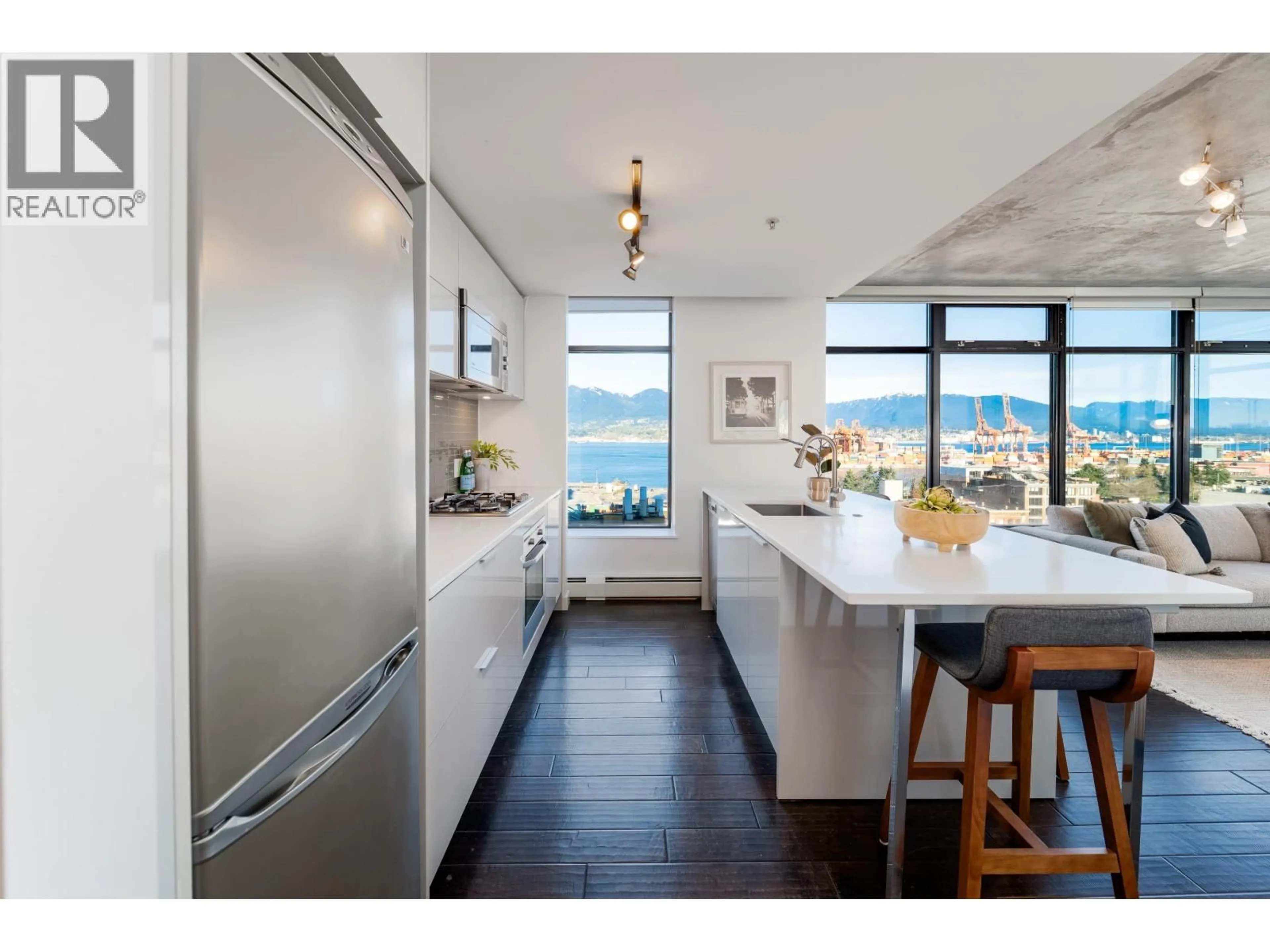 Contemporary kitchen, unknown for 1201 - 108 CORDOVA STREET, Vancouver British Columbia V6B0G5