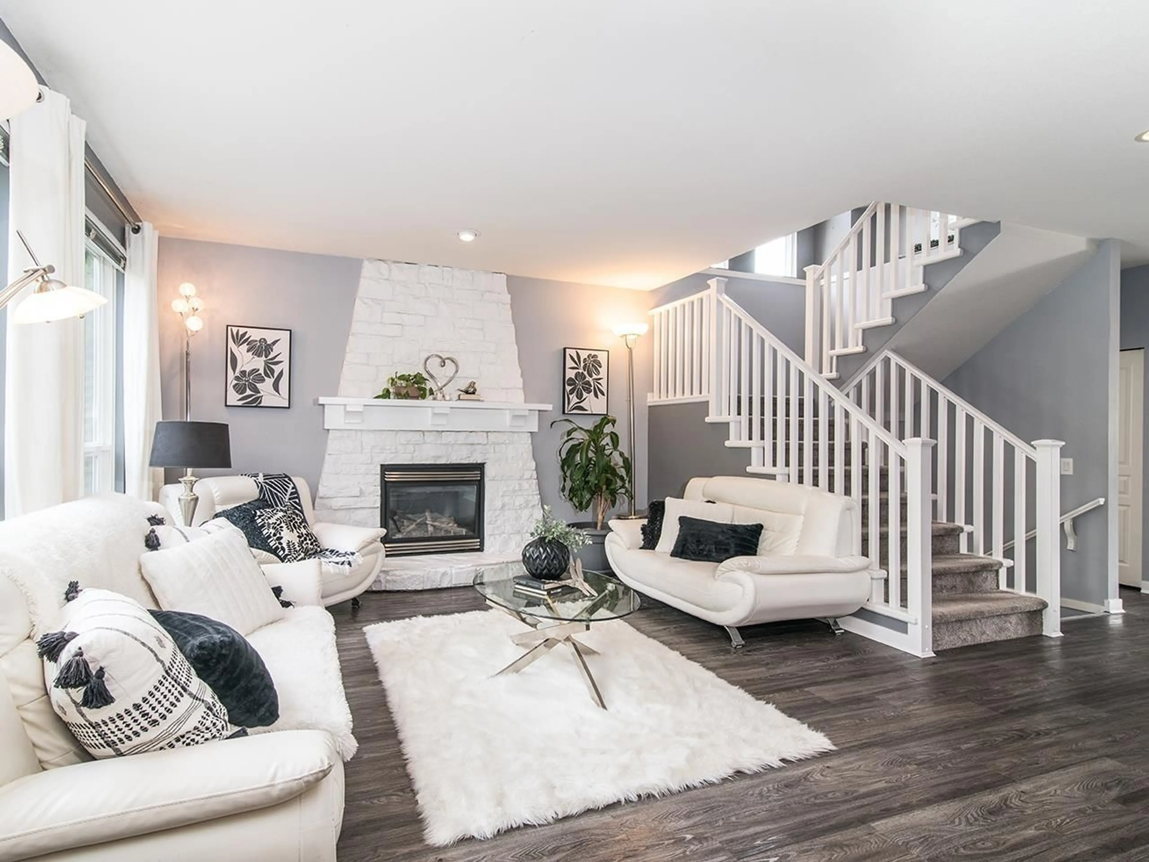 Living room with furniture, unknown for 14579 33B AVENUE, Surrey British Columbia V4P3M8