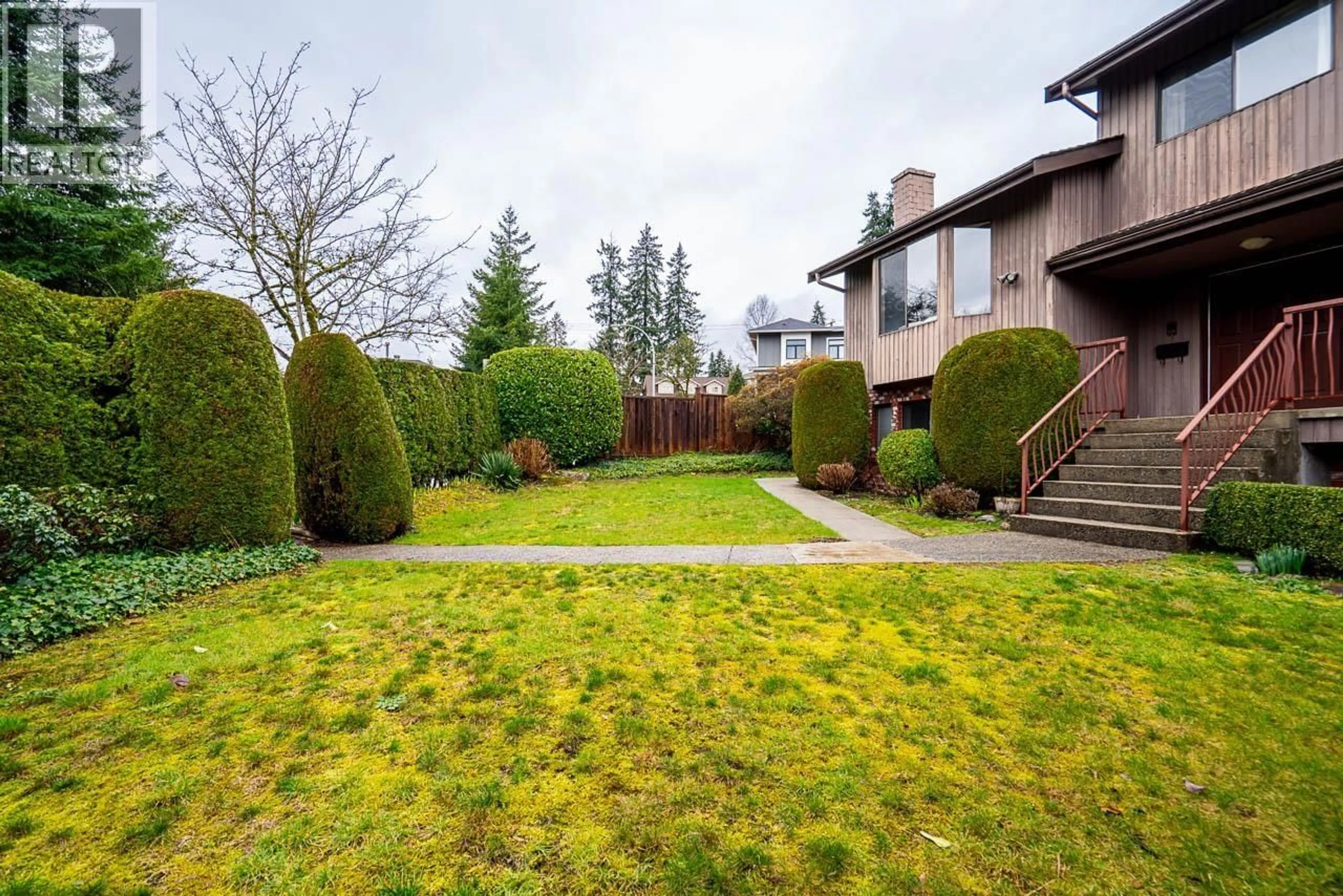 Patio, unknown for 8241 BRYNLOR DRIVE, Burnaby British Columbia V5E4E2