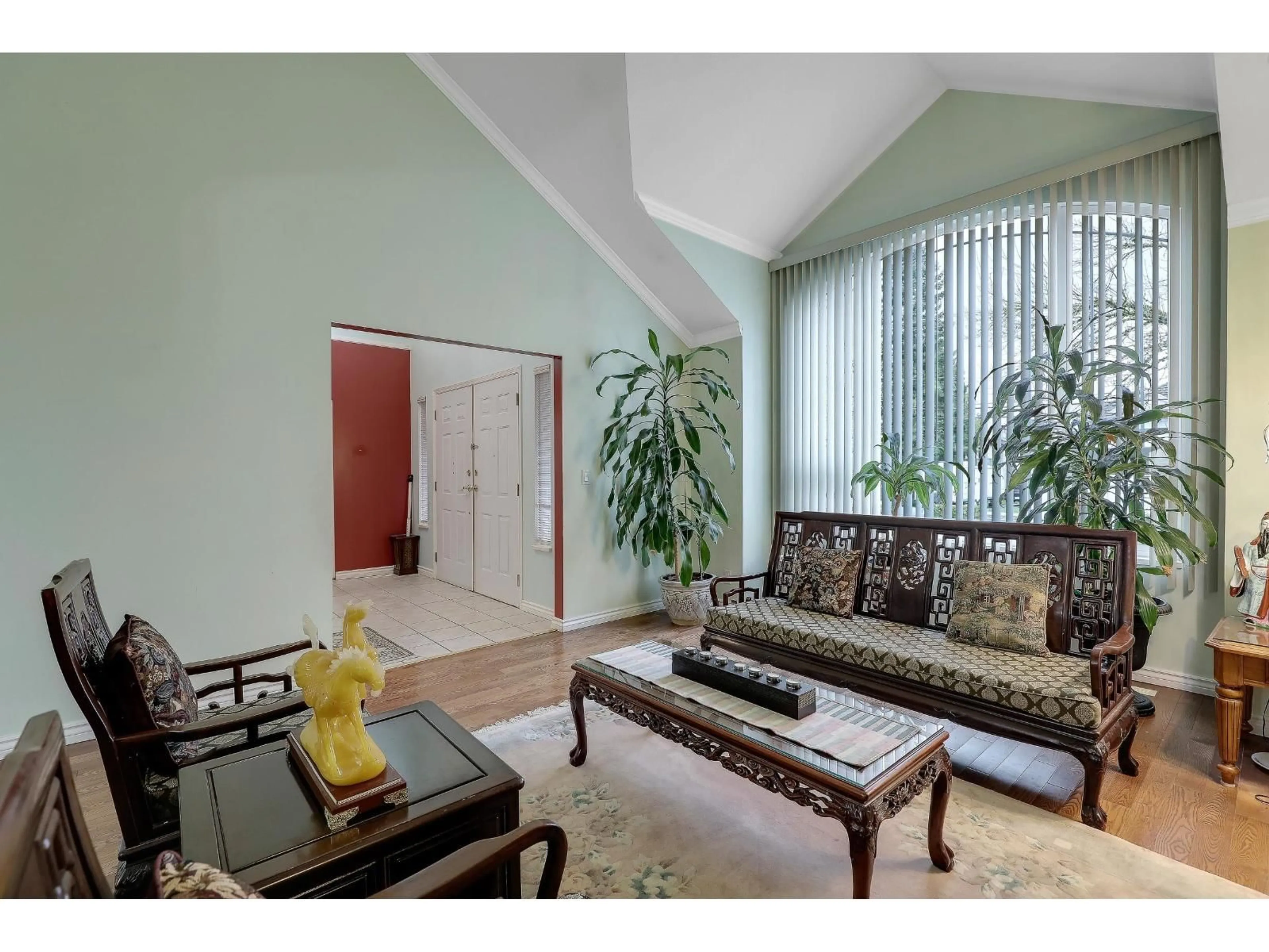 Living room with furniture, unknown for 10955 156 STREET, Surrey British Columbia V3R0Z3