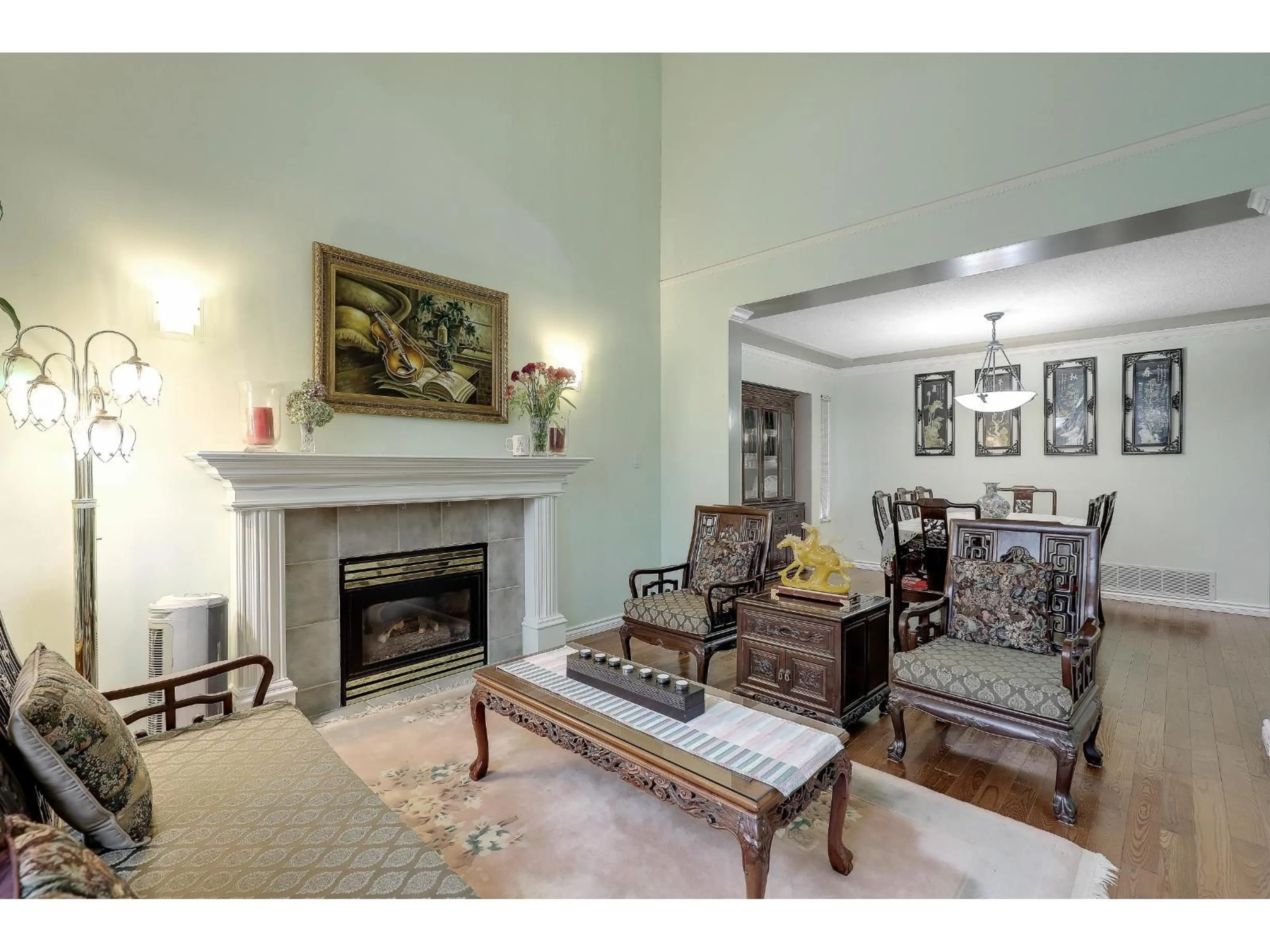 Living room with furniture, unknown for 10955 156 STREET, Surrey British Columbia V3R0Z3