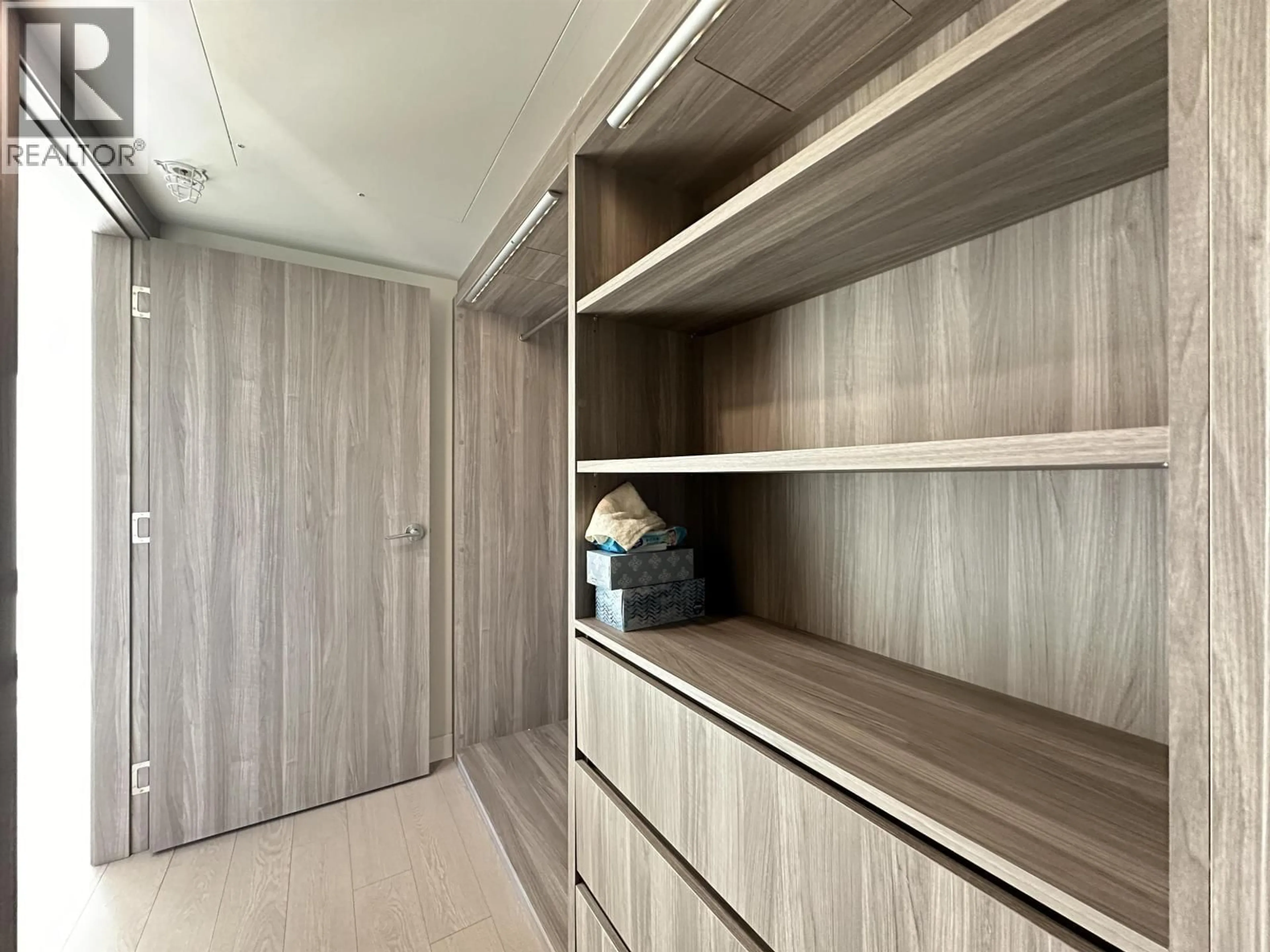 Storage room or clothes room or walk-in closet for 1009 - 455 MARINE DRIVE, Vancouver British Columbia V5X0H3