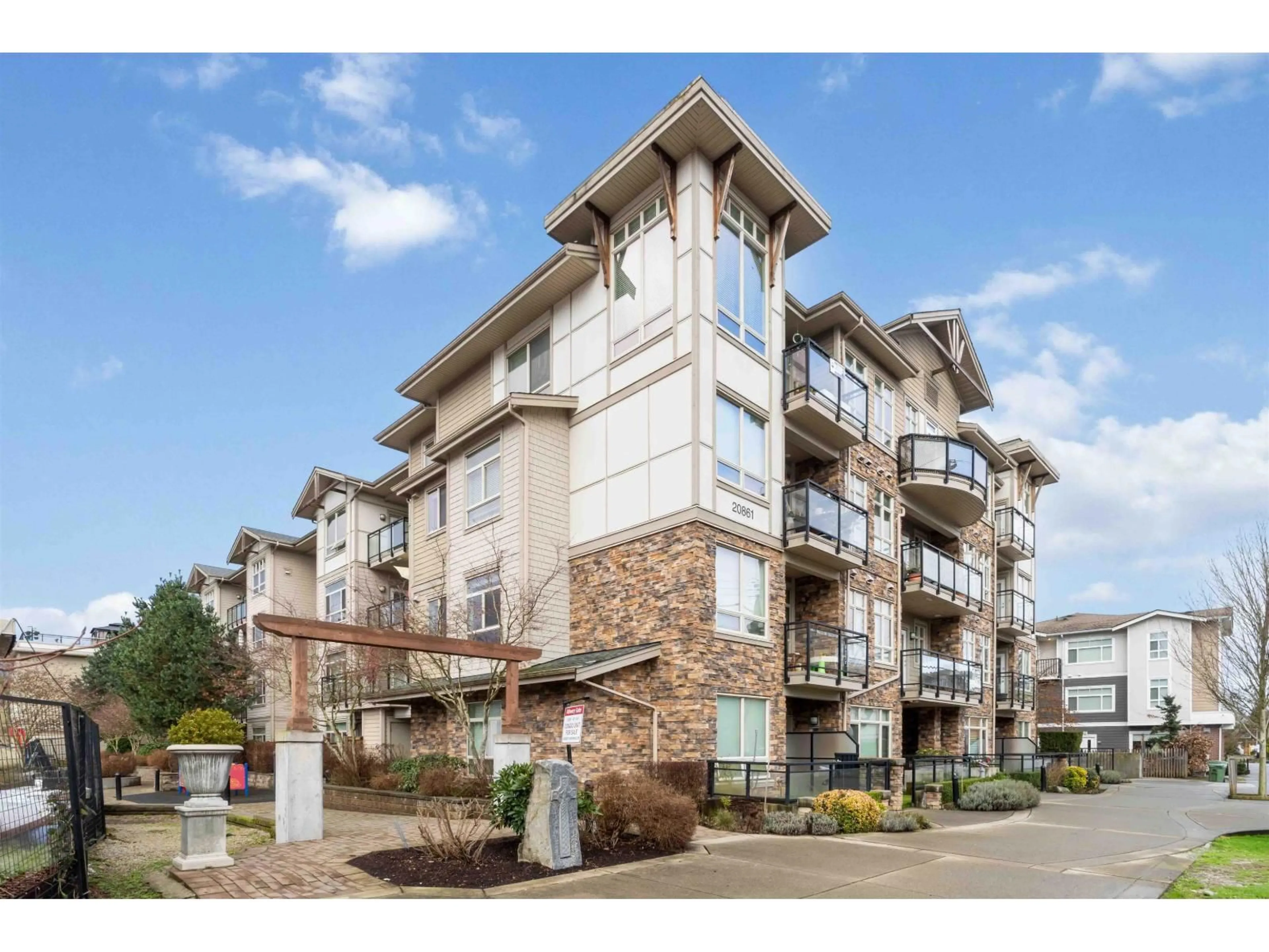 Unknown for 216 - 20861 83 AVENUE, Langley British Columbia V2Y0M8