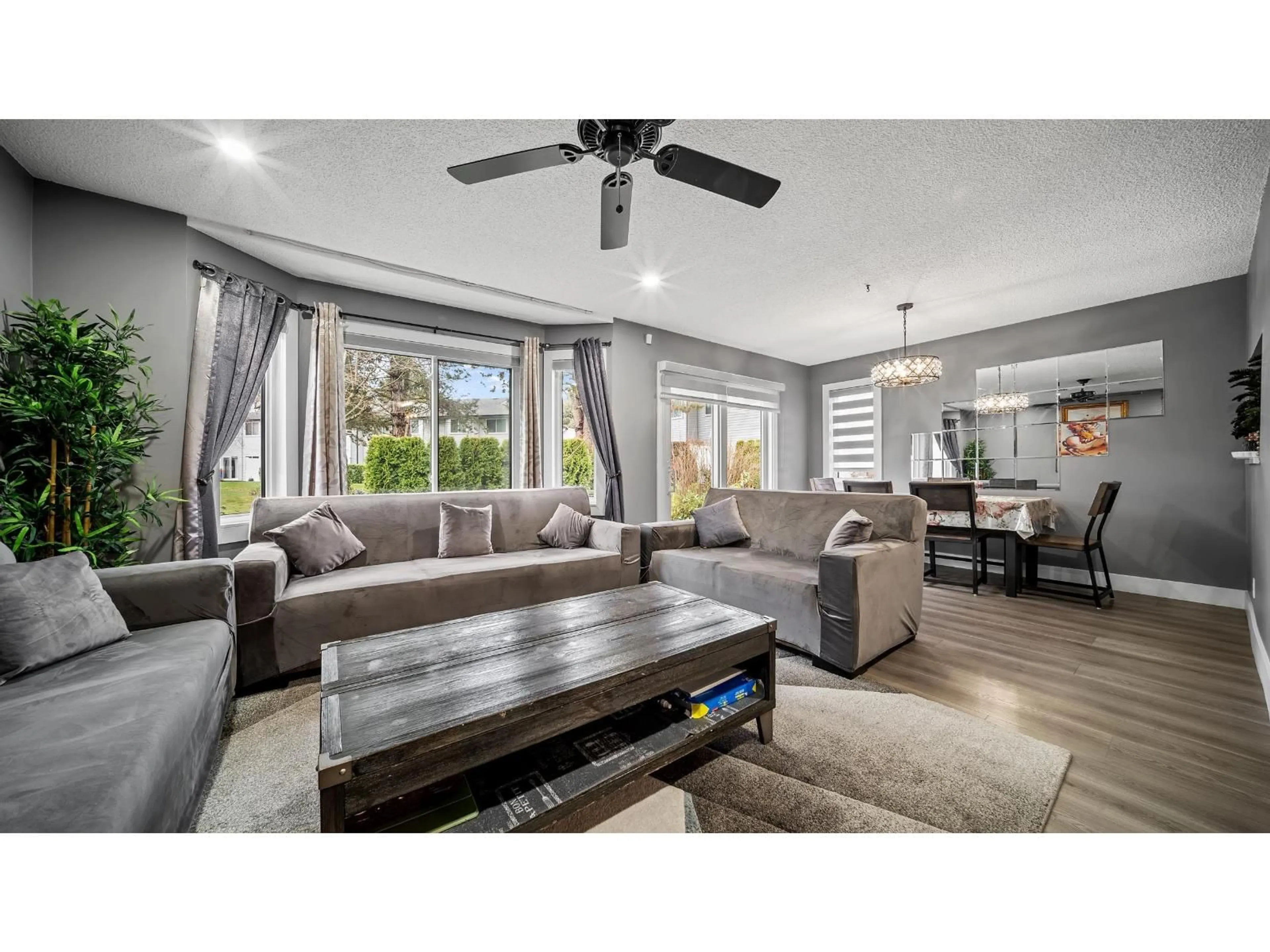 Living room with furniture, unknown for 145 - 140 7287 STREET, Surrey British Columbia V3W5J6