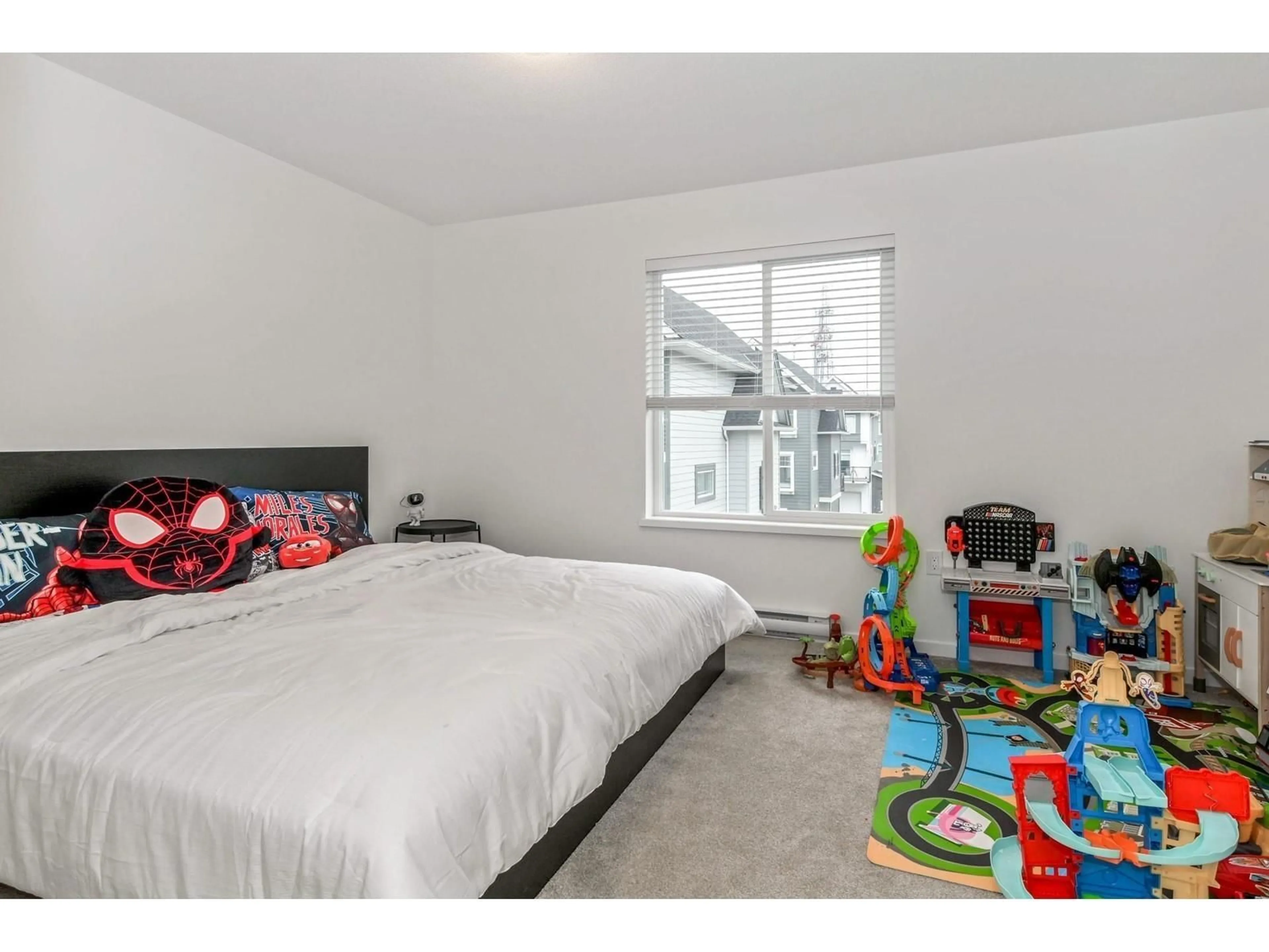 A pic of a room for 74 - 15778 85 AVENUE, Surrey British Columbia V4N6W8