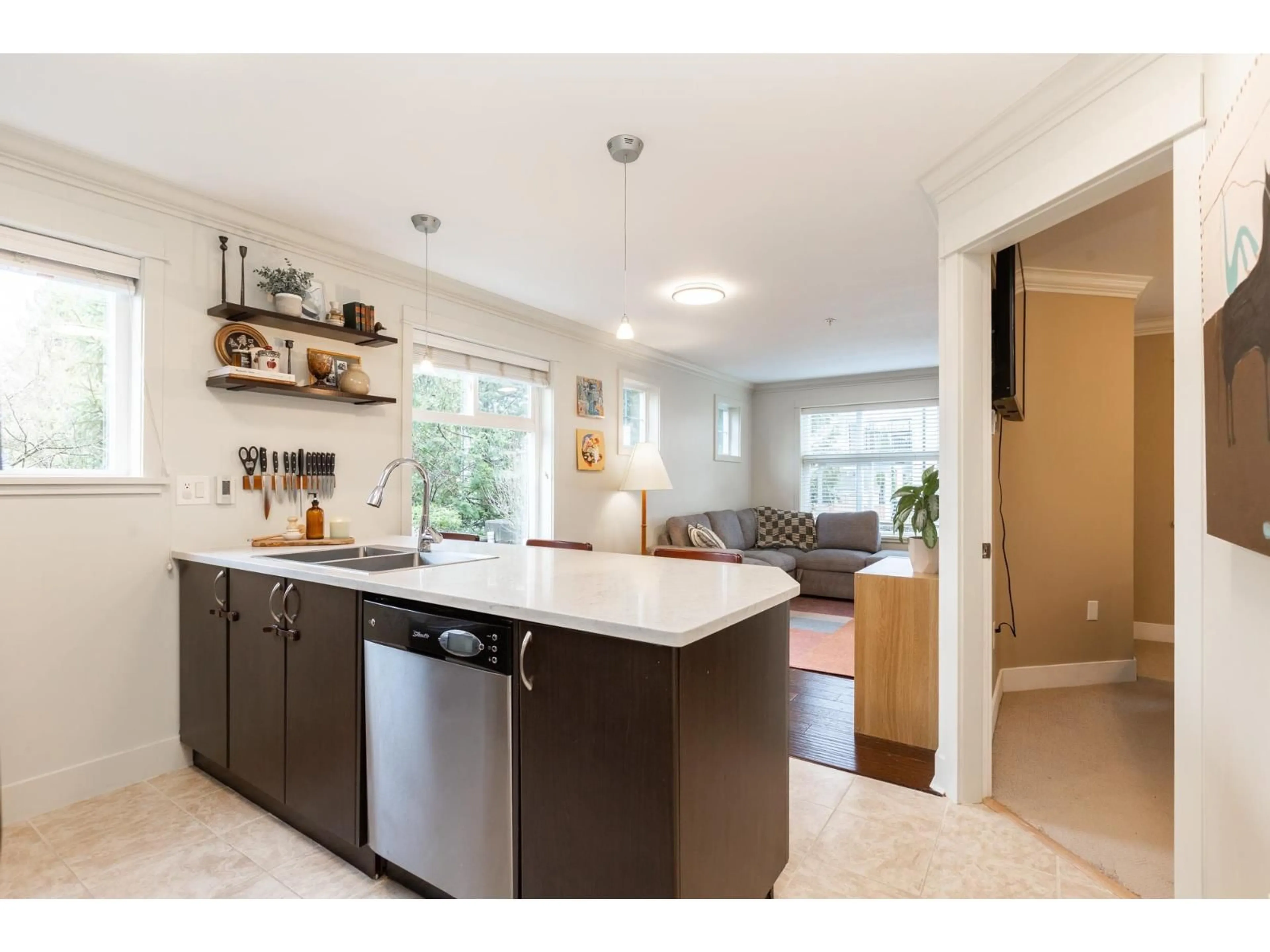 Open concept kitchen, unknown for 117 - 2515 PARK DRIVE, Abbotsford British Columbia V2S0B2