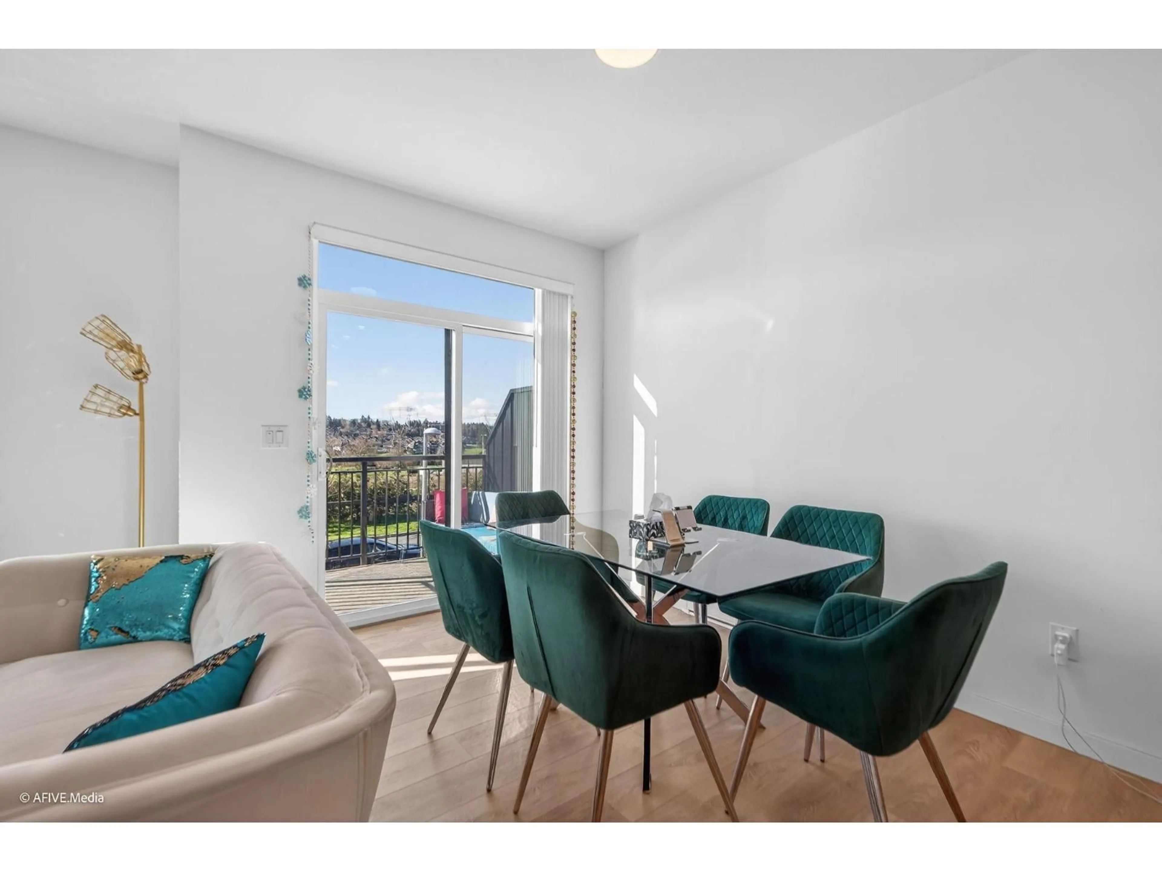 Unknown for 101 - 15255 SITKA DRIVE, Surrey British Columbia V3S0B1