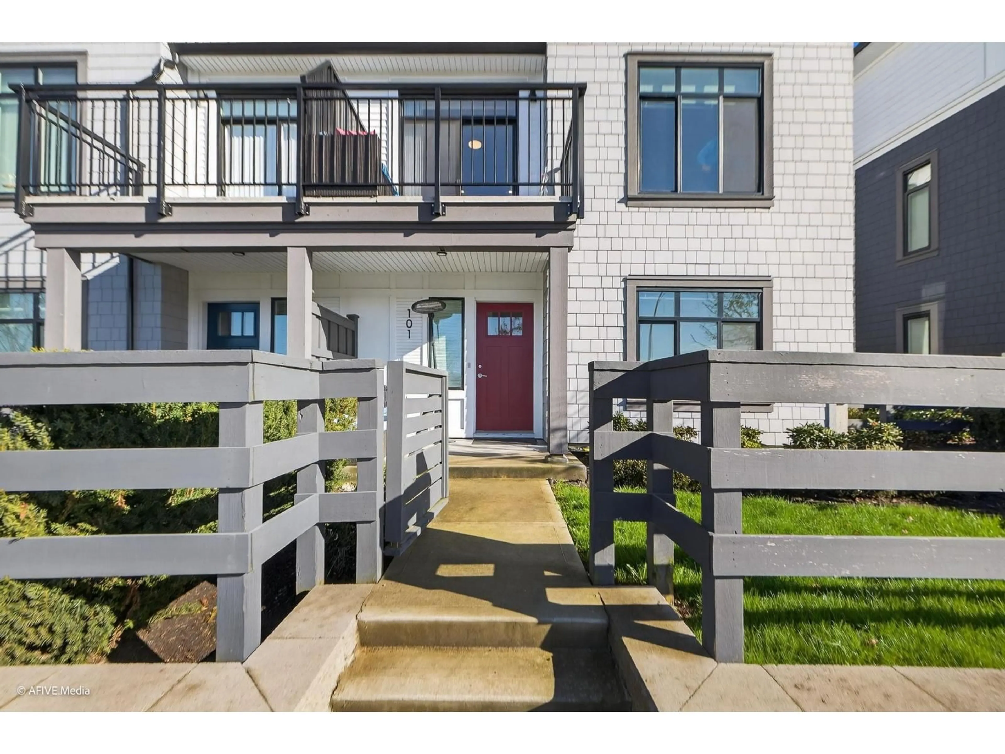 Unknown for 101 - 15255 SITKA DRIVE, Surrey British Columbia V3S0B1