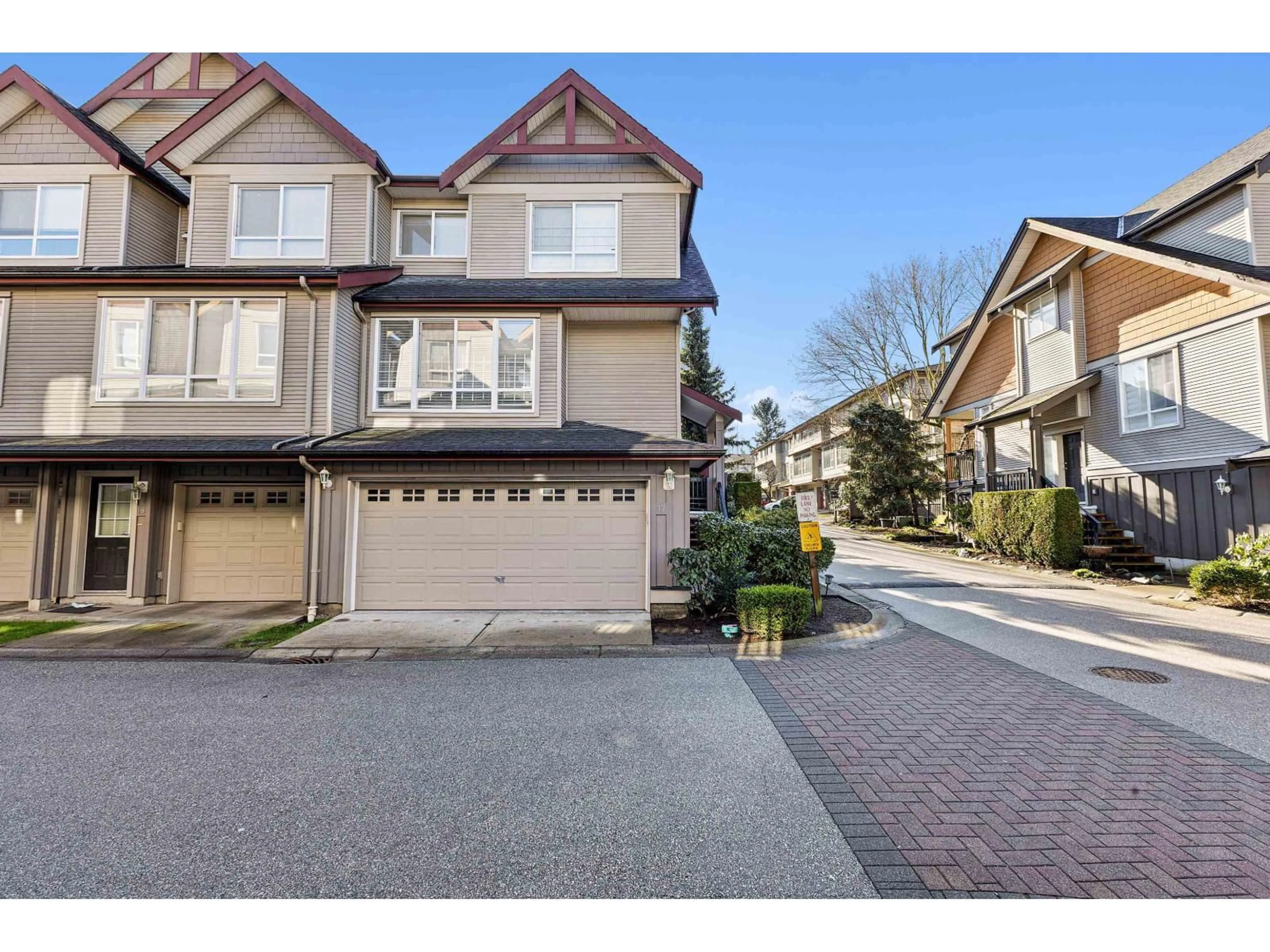 Unknown for 17 - 16772 61 AVENUE, Surrey British Columbia V3S4P2