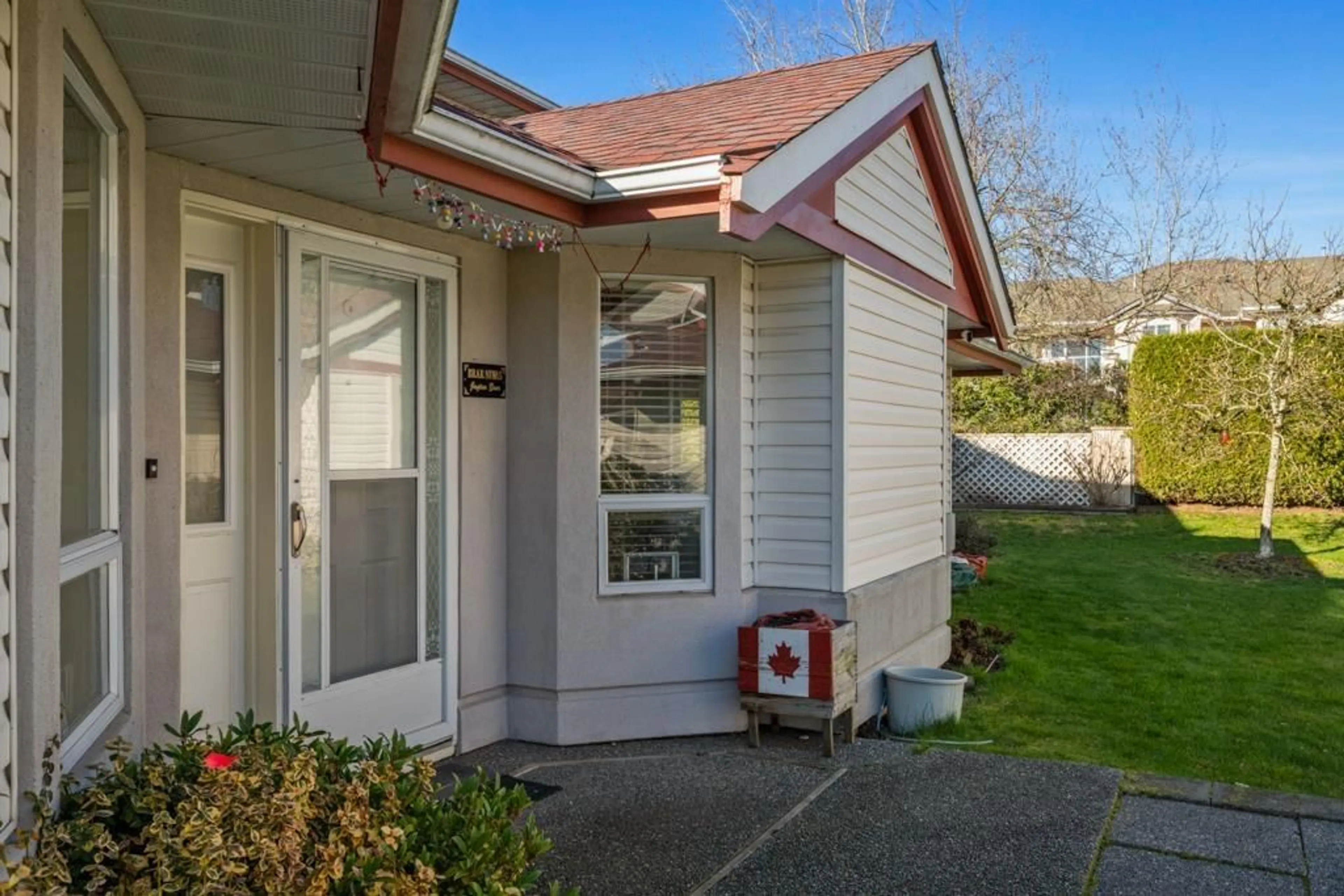 Home with vinyl exterior material, street for 4 - 31406 UPPER MACLURE ROAD, Abbotsford British Columbia V2T5L8