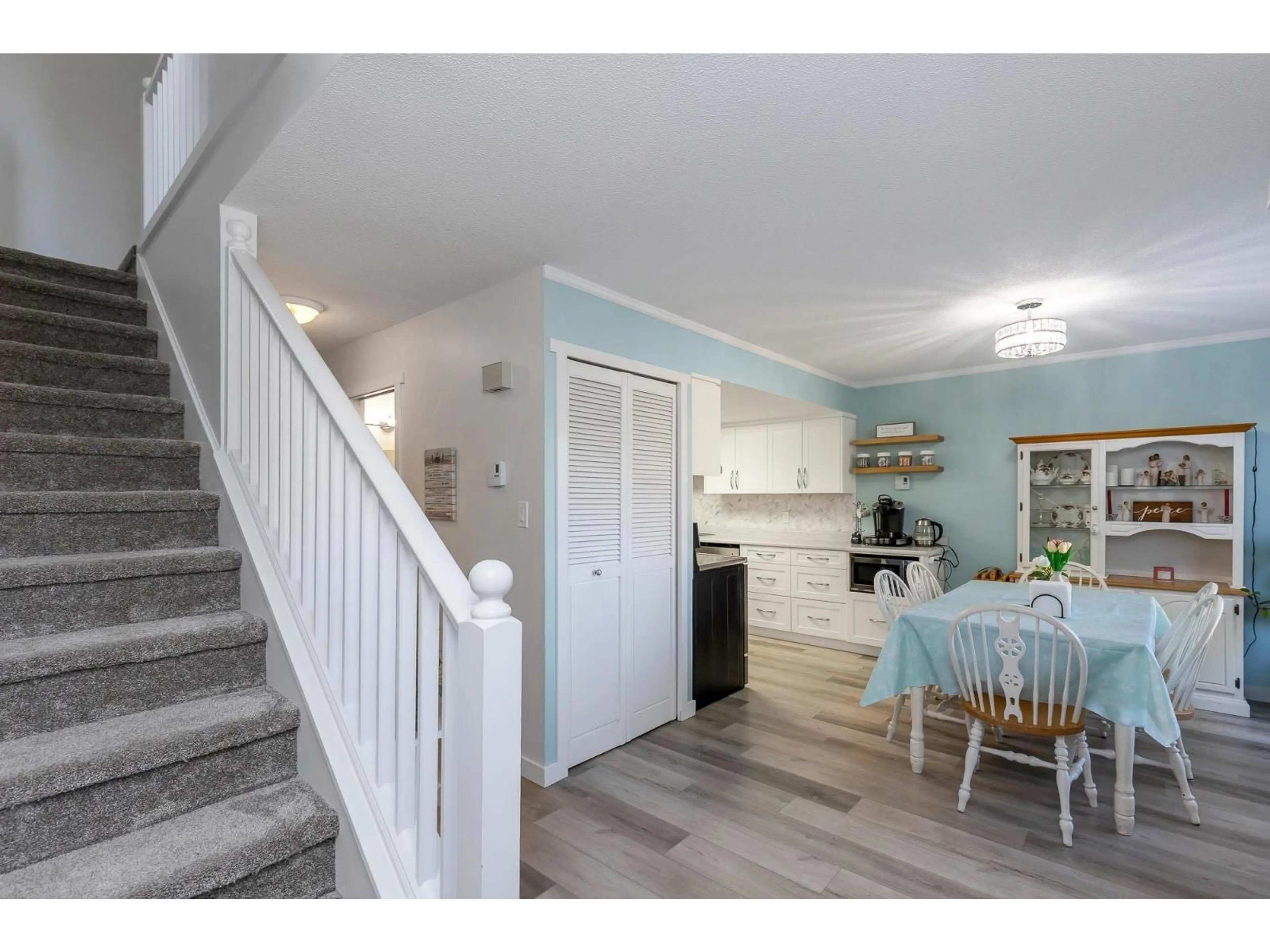 Open concept kitchen, unknown for 30 - 2998 MOUAT DRIVE, Abbotsford British Columbia V2T4E6