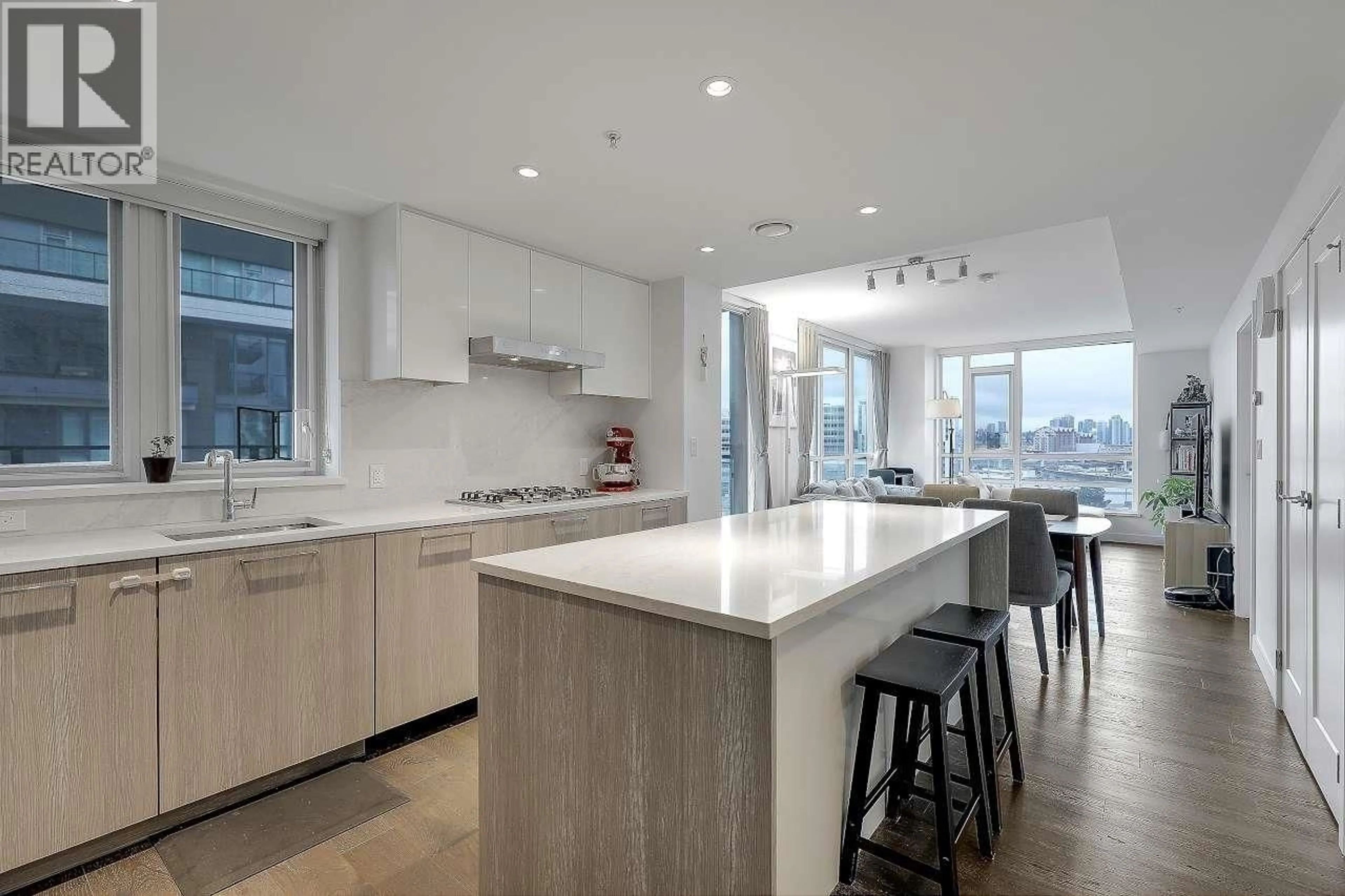 Contemporary kitchen, unknown for 1003 - 3331 NO. 3 ROAD, Richmond British Columbia V6X2B6