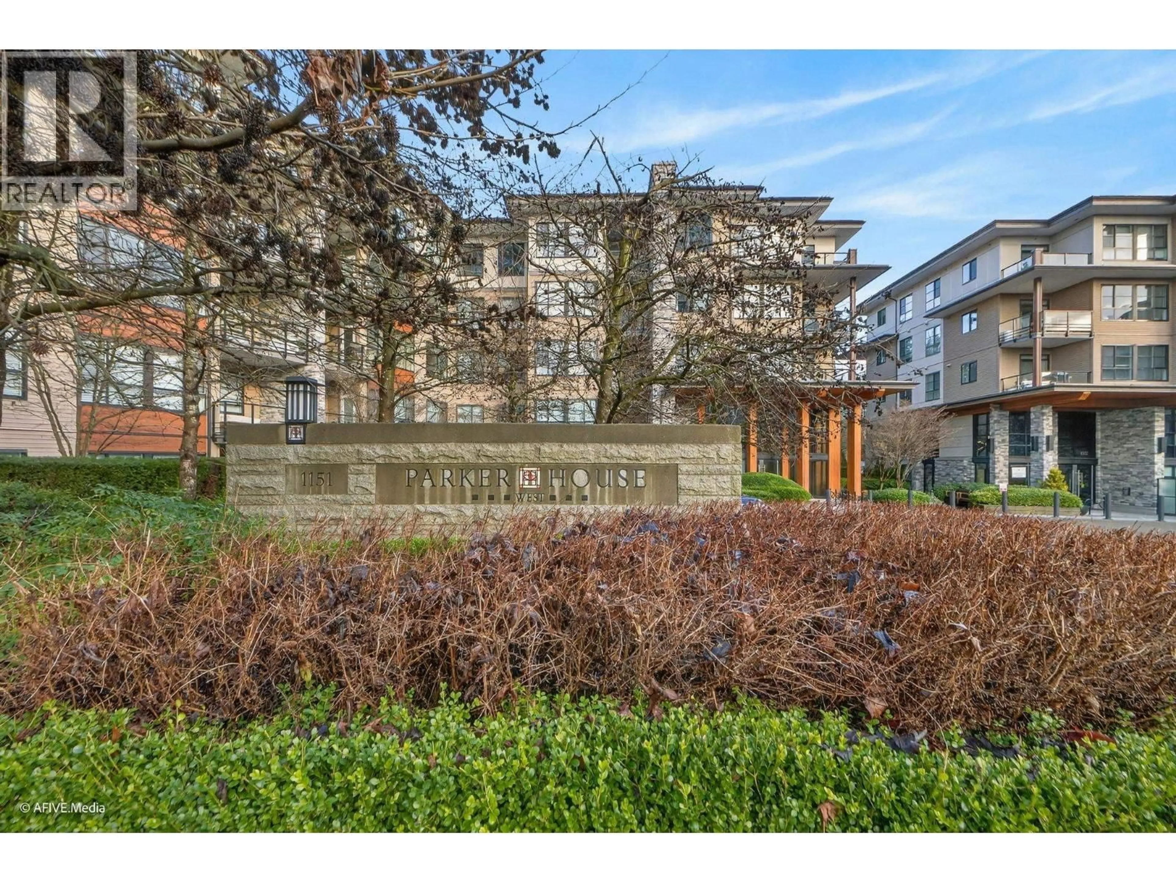 Indoor entryway for 308 - 1151 WINDSOR MEWS, Coquitlam British Columbia V3B0M9