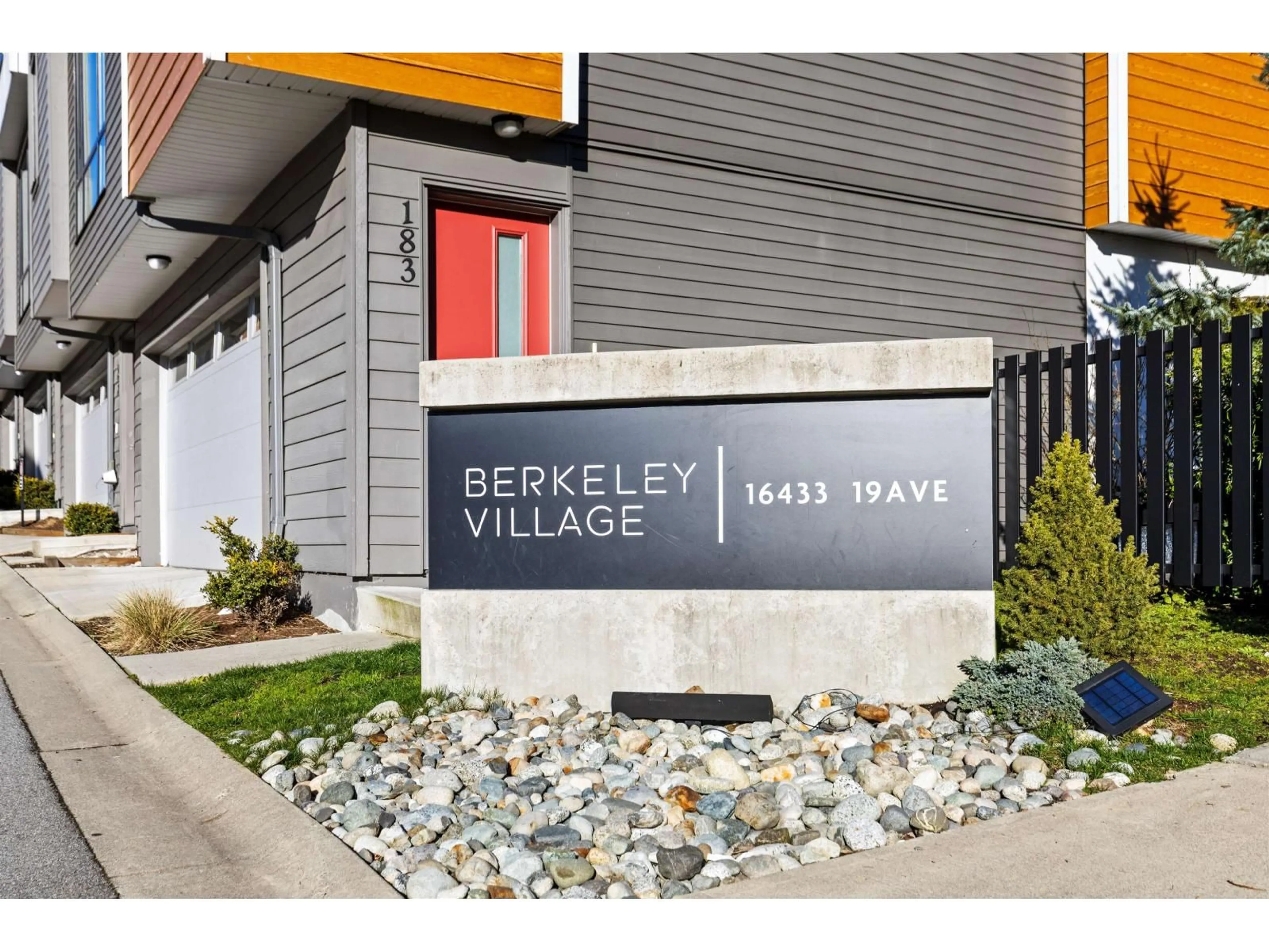 Unknown for 44 - 16433 19 AVENUE, Surrey British Columbia V3Z0Z1