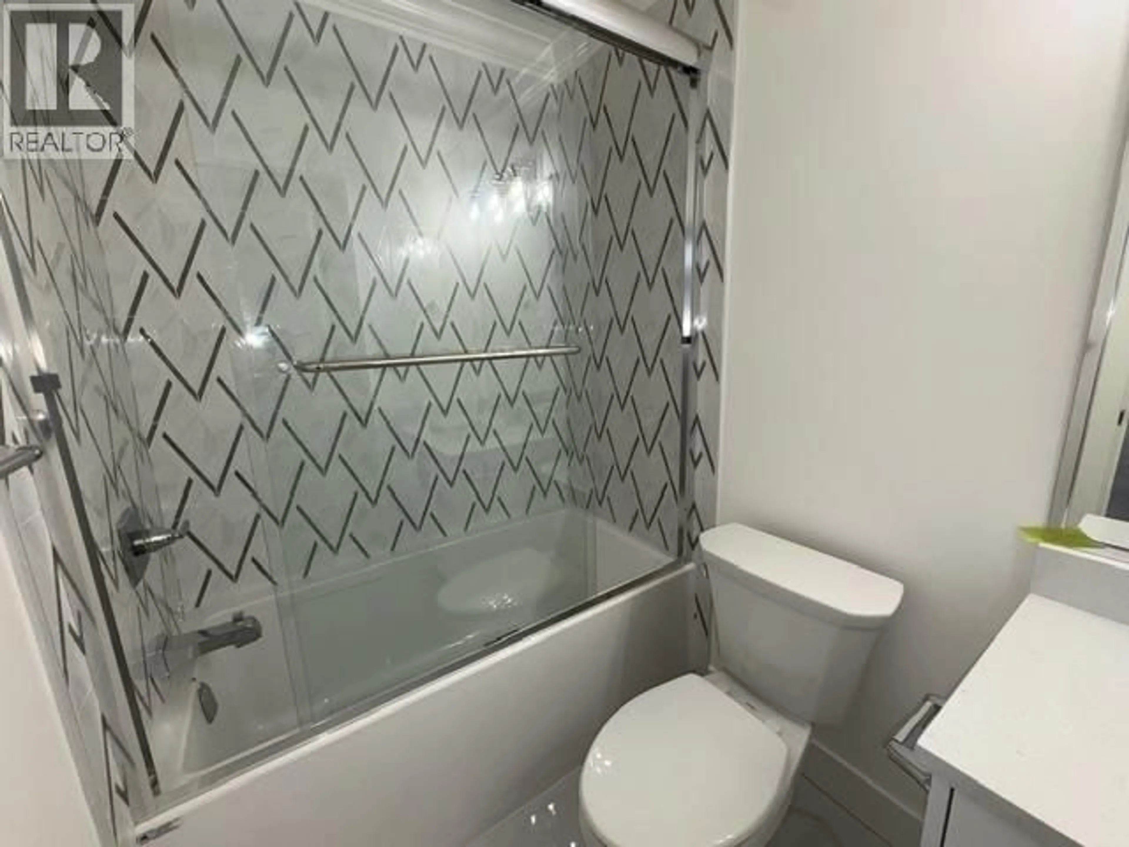 Standard bathroom, ceramic/tile floor for 11077 241A STREET, Maple Ridge British Columbia V2W0K5
