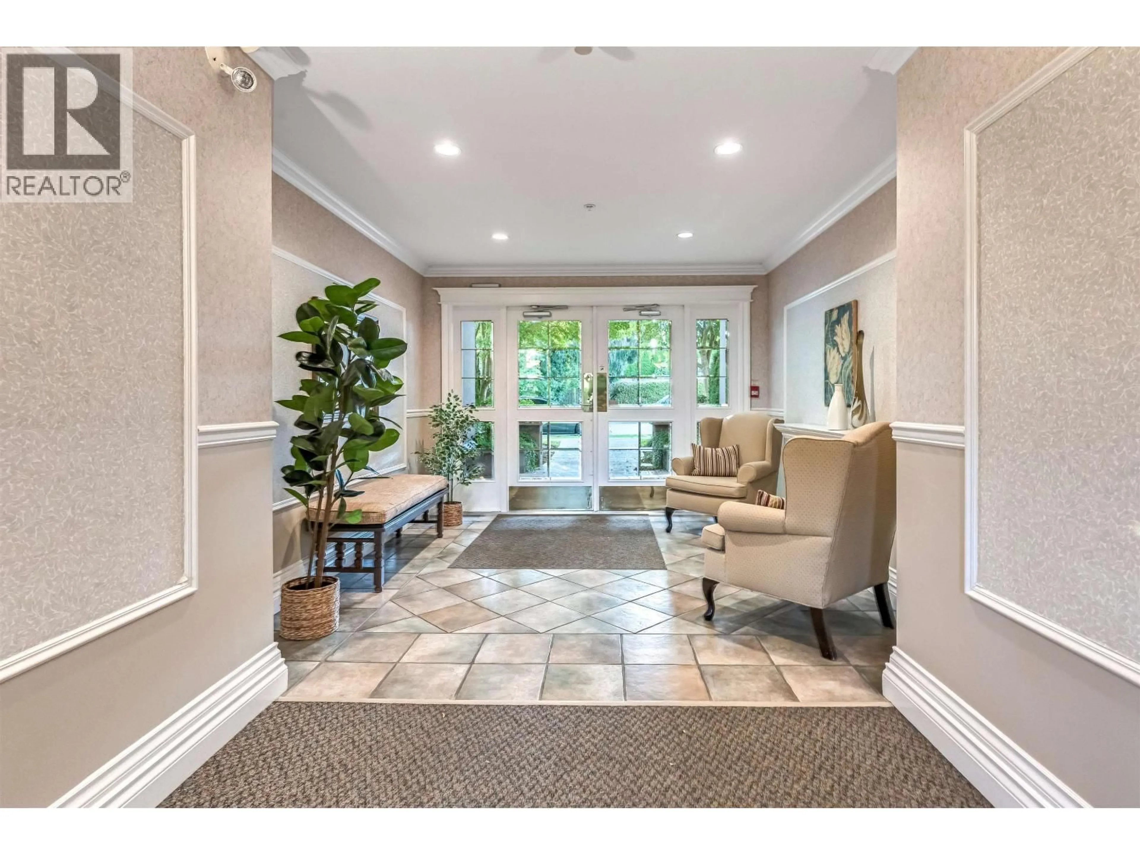 Unknown for 205 - 1320 55 STREET, Delta British Columbia V4M3K3