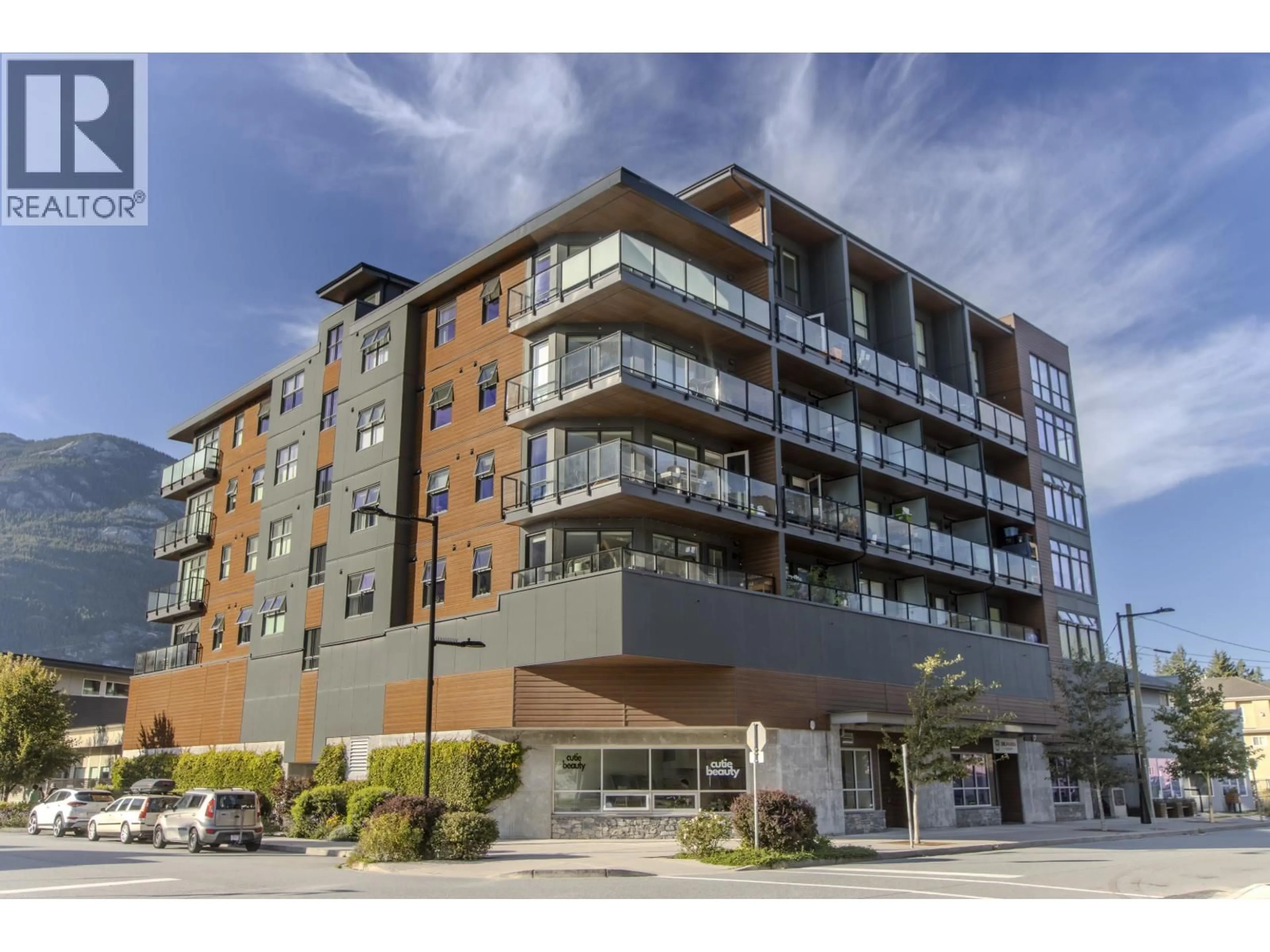 Unknown for 610 - 38013 THIRD AVENUE, Squamish British Columbia V8B0Z8