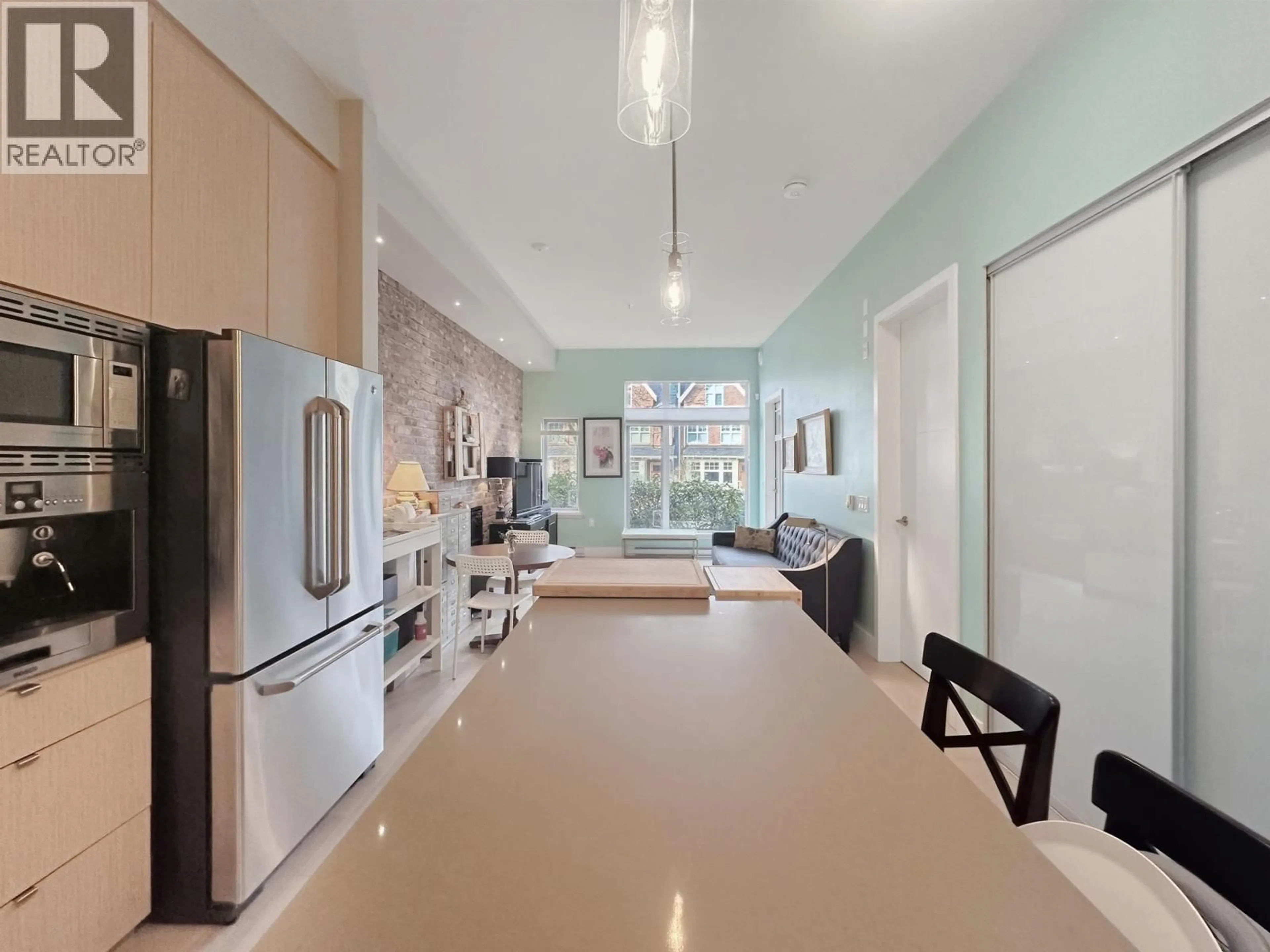Open concept kitchen, unknown for 104 - 260 SALTER STREET, New Westminster British Columbia V3M0J4