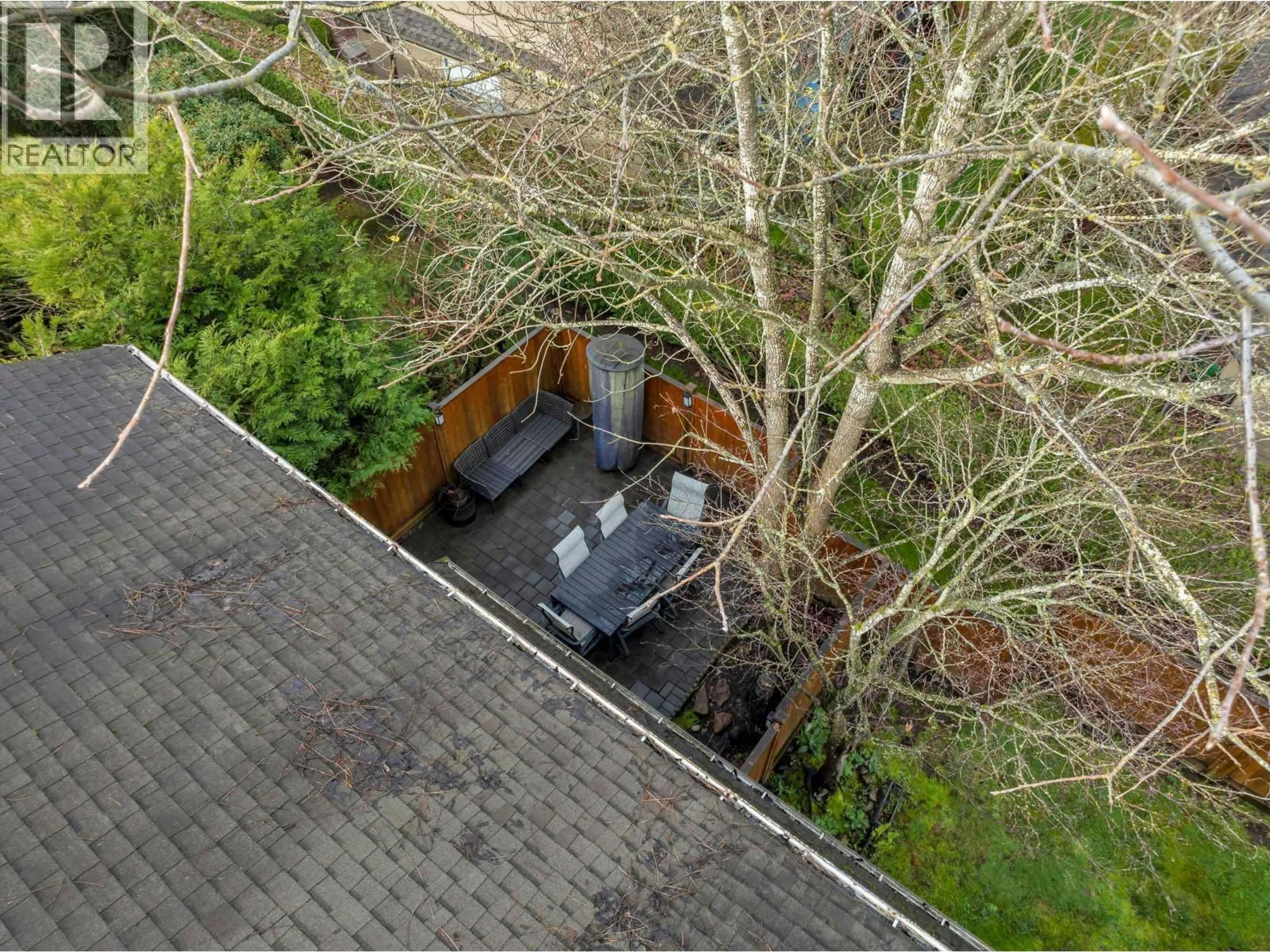 A pic from outside/outdoor area/front of a property/back of a property/a pic from drone, unknown for 7 - 7300 LEDWAY ROAD, Richmond British Columbia V7C4N9