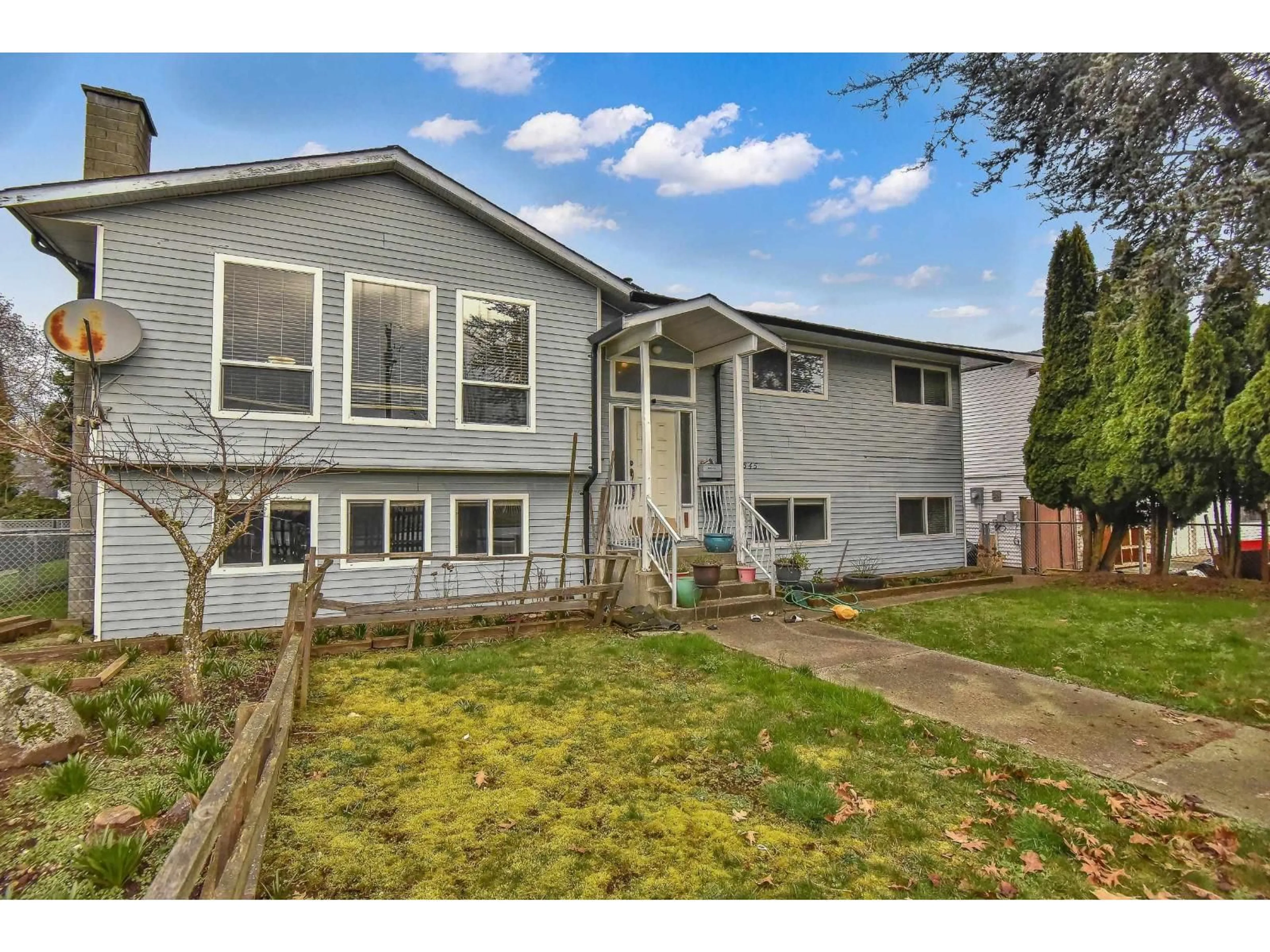 Unknown for 12845 64 AVENUE, Surrey British Columbia V3W1X4