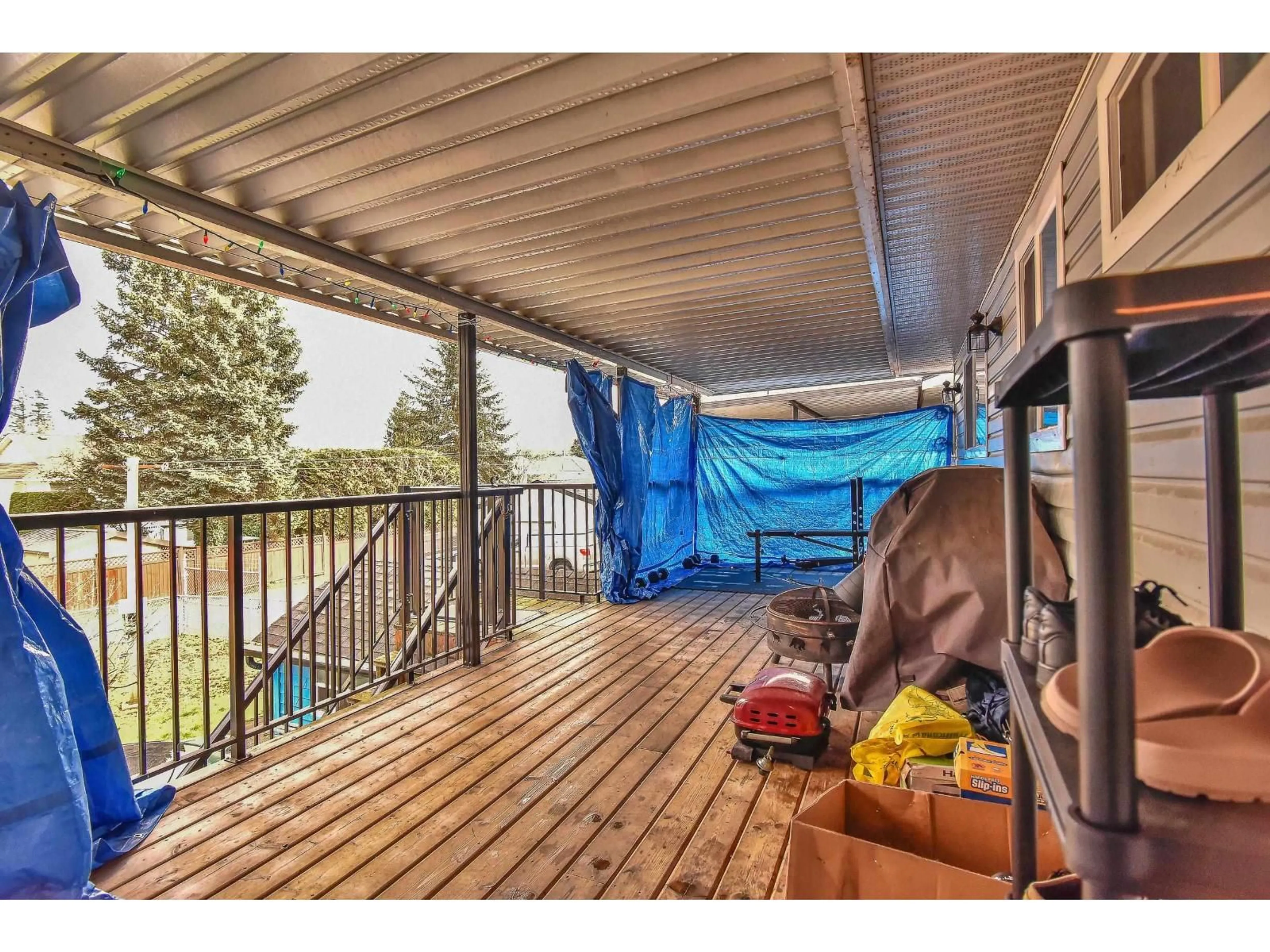 Patio, water/lake/river/ocean view for 12845 64 AVENUE, Surrey British Columbia V3W1X4