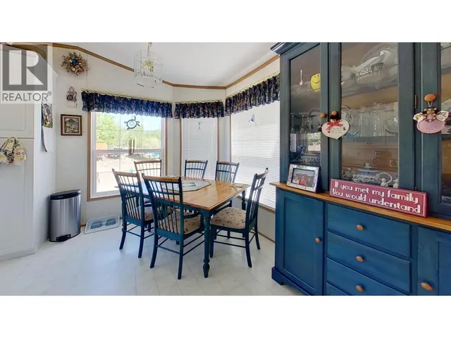 10874 261 ROAD, Fort St. John 5