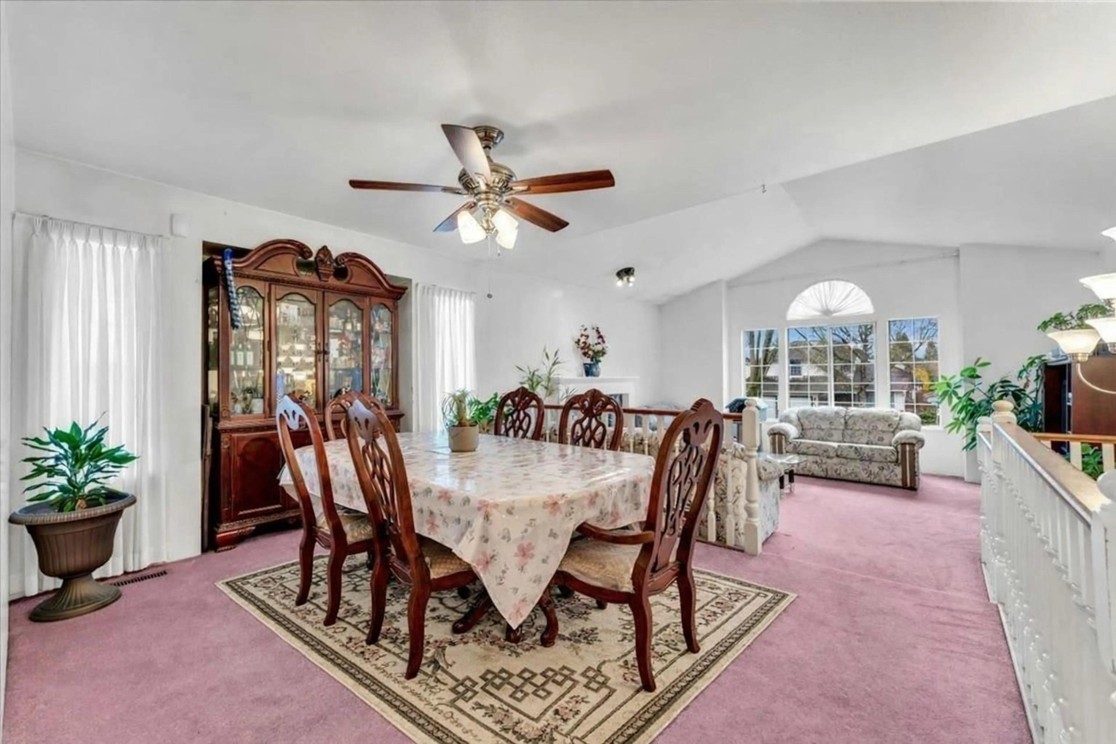 Dining room, unknown for 16059 93 AVENUE, Surrey British Columbia V4N3E3