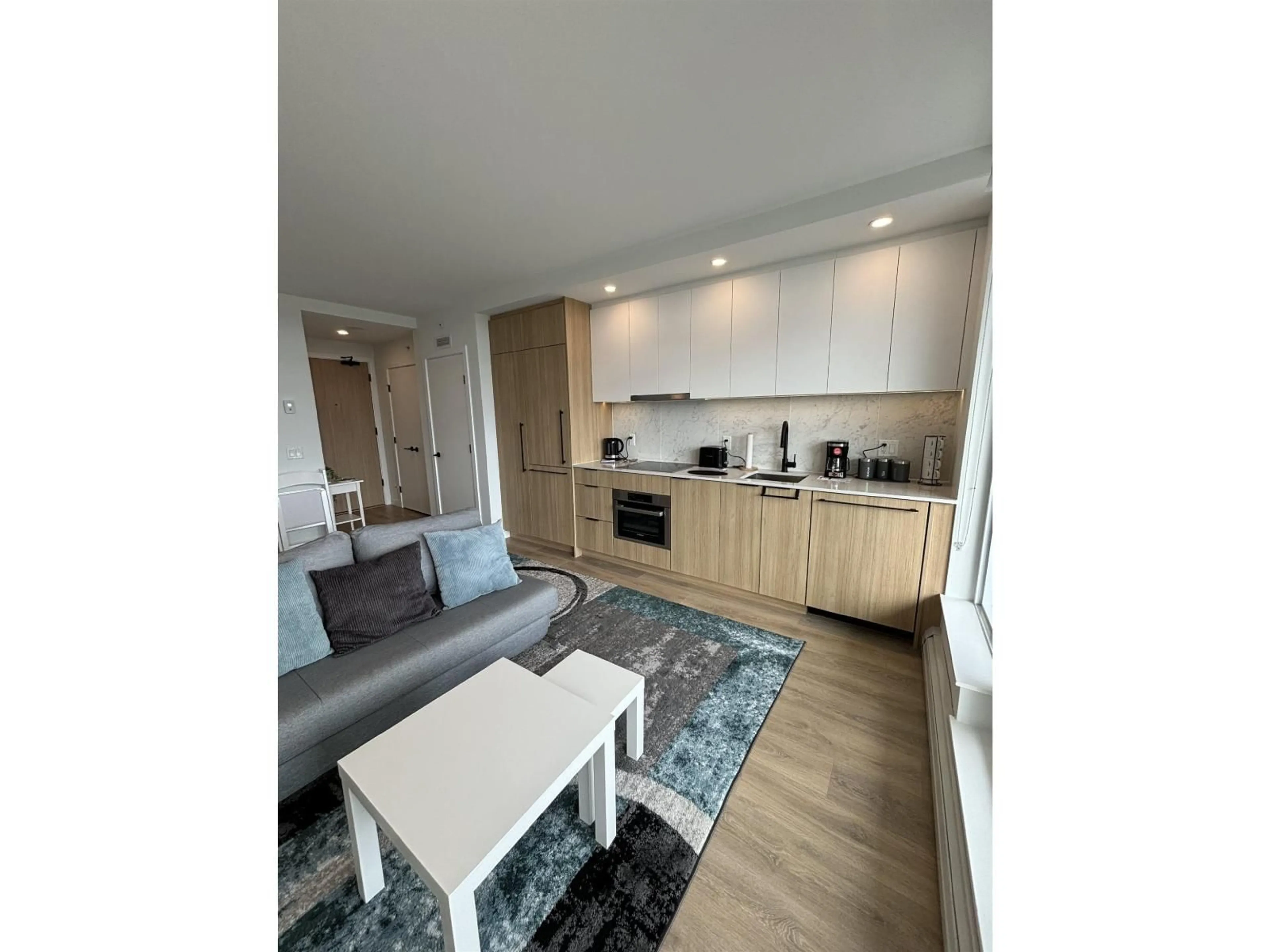 Unknown for 1503 - 13685 102 AVENUE, Surrey British Columbia V3T1N7