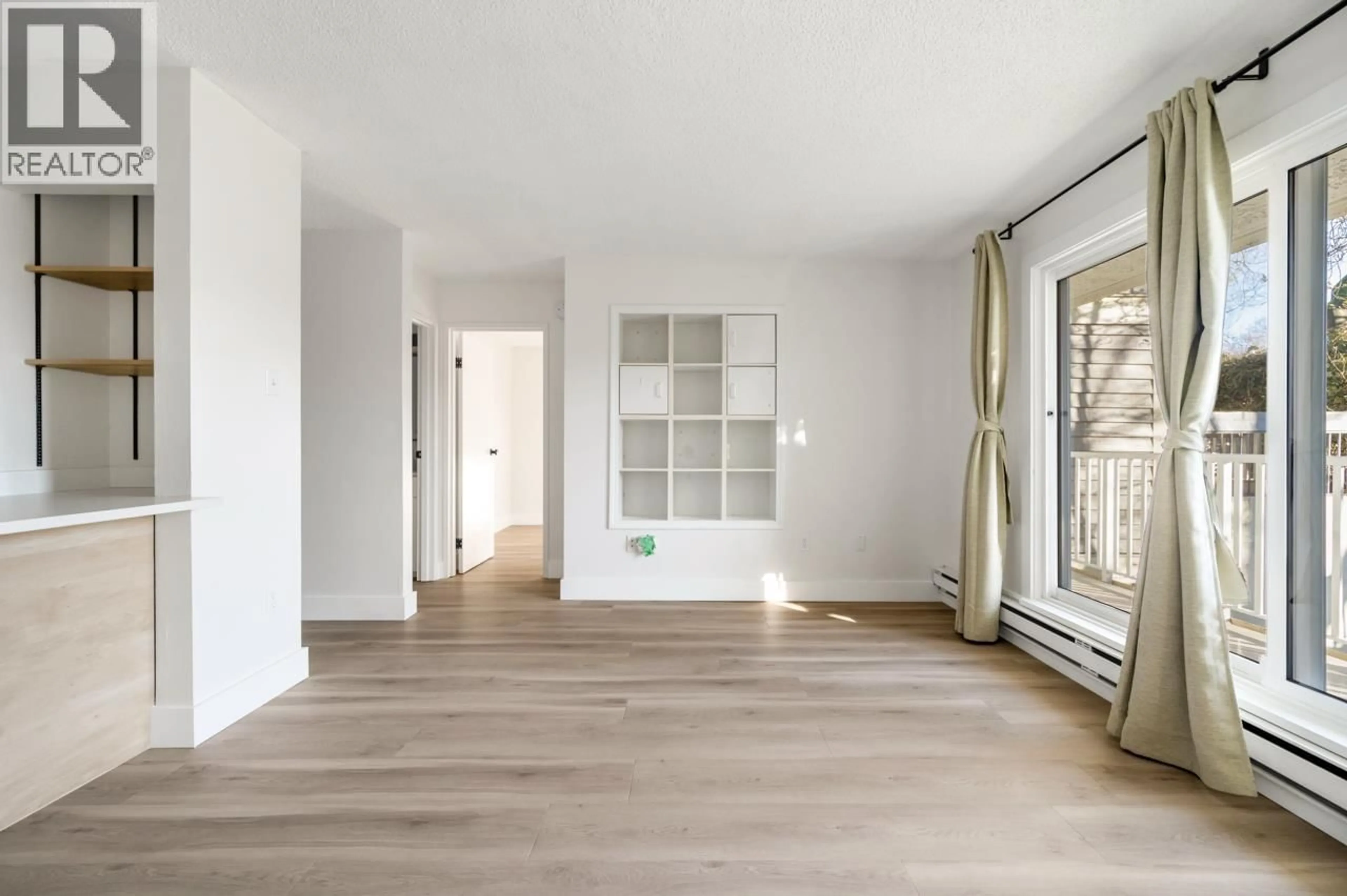 A pic of a room for 101 - 1545 2ND AVENUE, Vancouver British Columbia V5N1C8