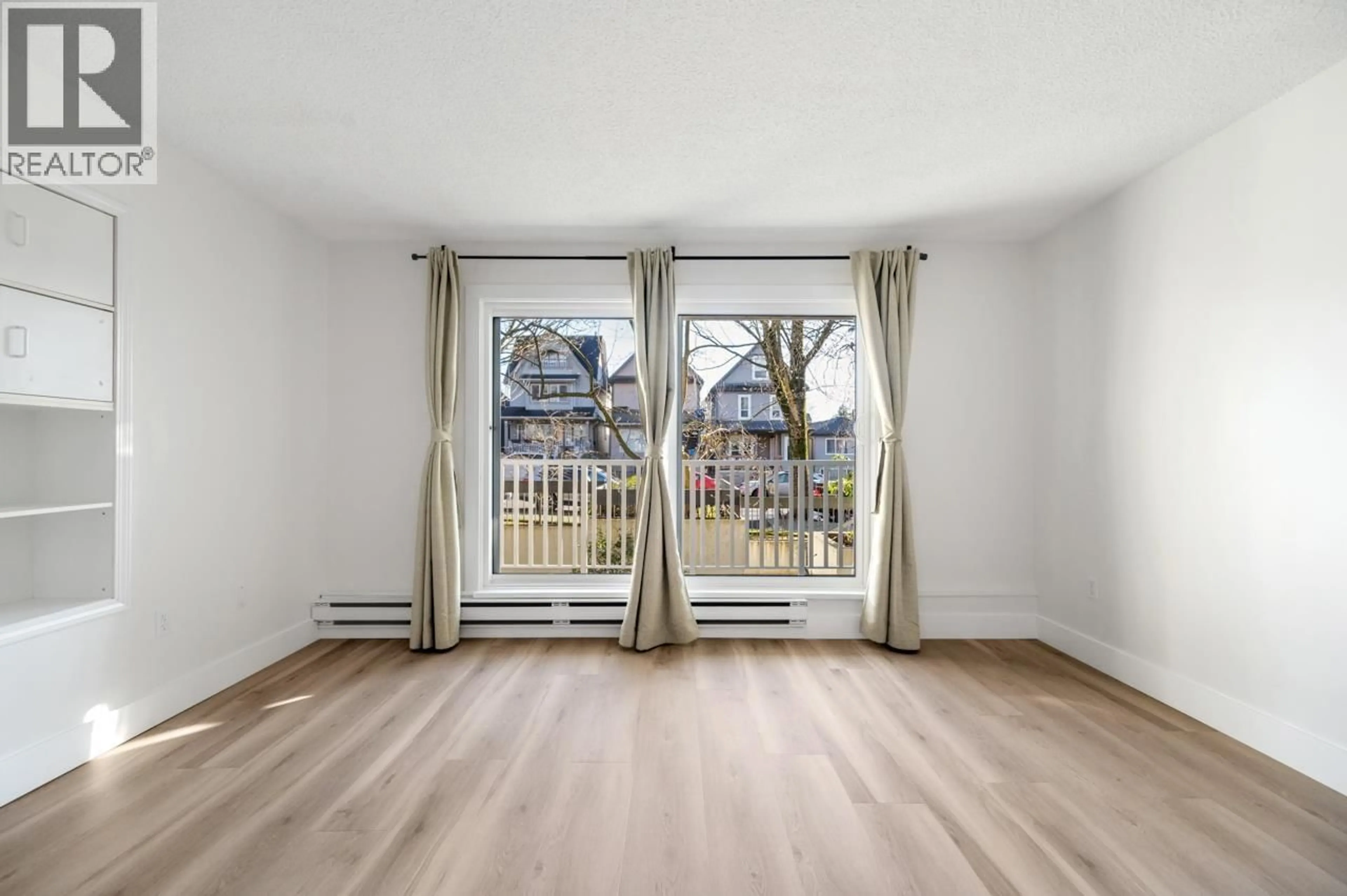 A pic of a room for 101 - 1545 2ND AVENUE, Vancouver British Columbia V5N1C8