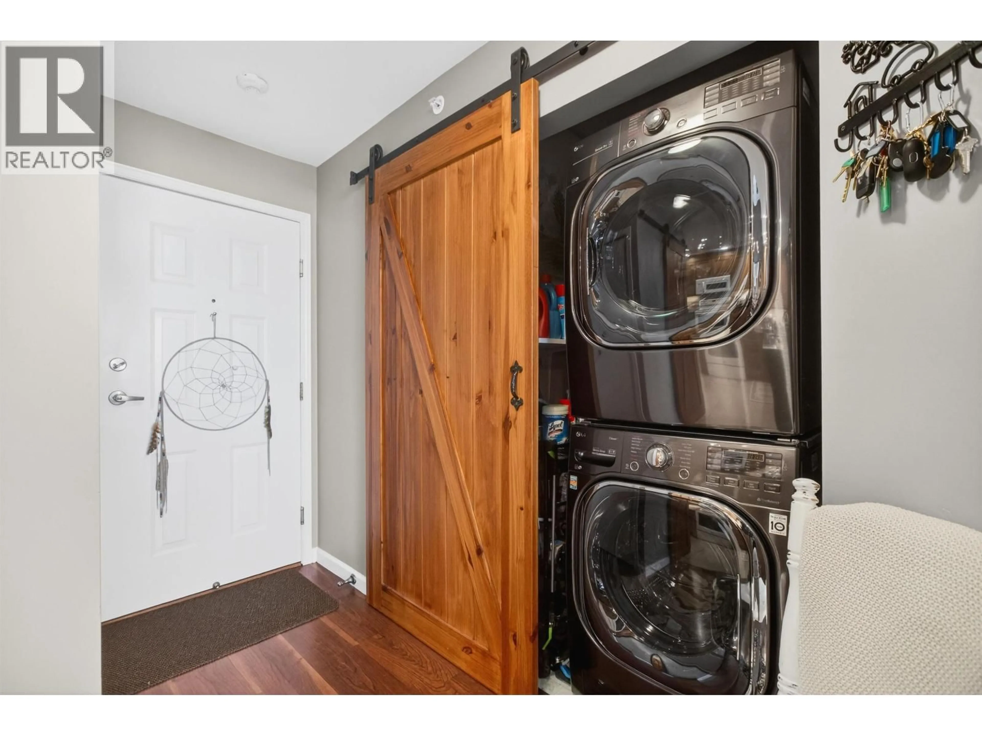 Laundry room for 505 - 11605 227 STREET, Maple Ridge British Columbia V2X2L6