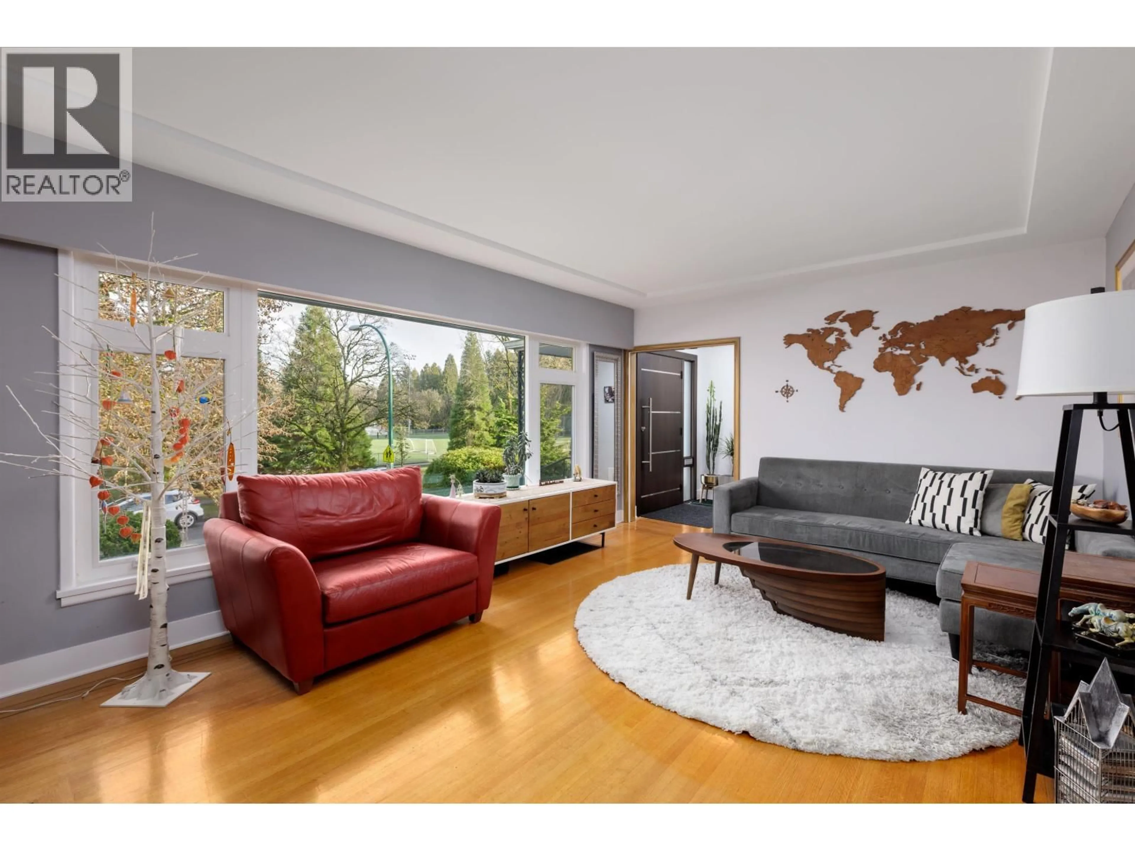 Living room with furniture, unknown for 5935 PRINCE ALBERT STREET, Vancouver British Columbia V5W3E2