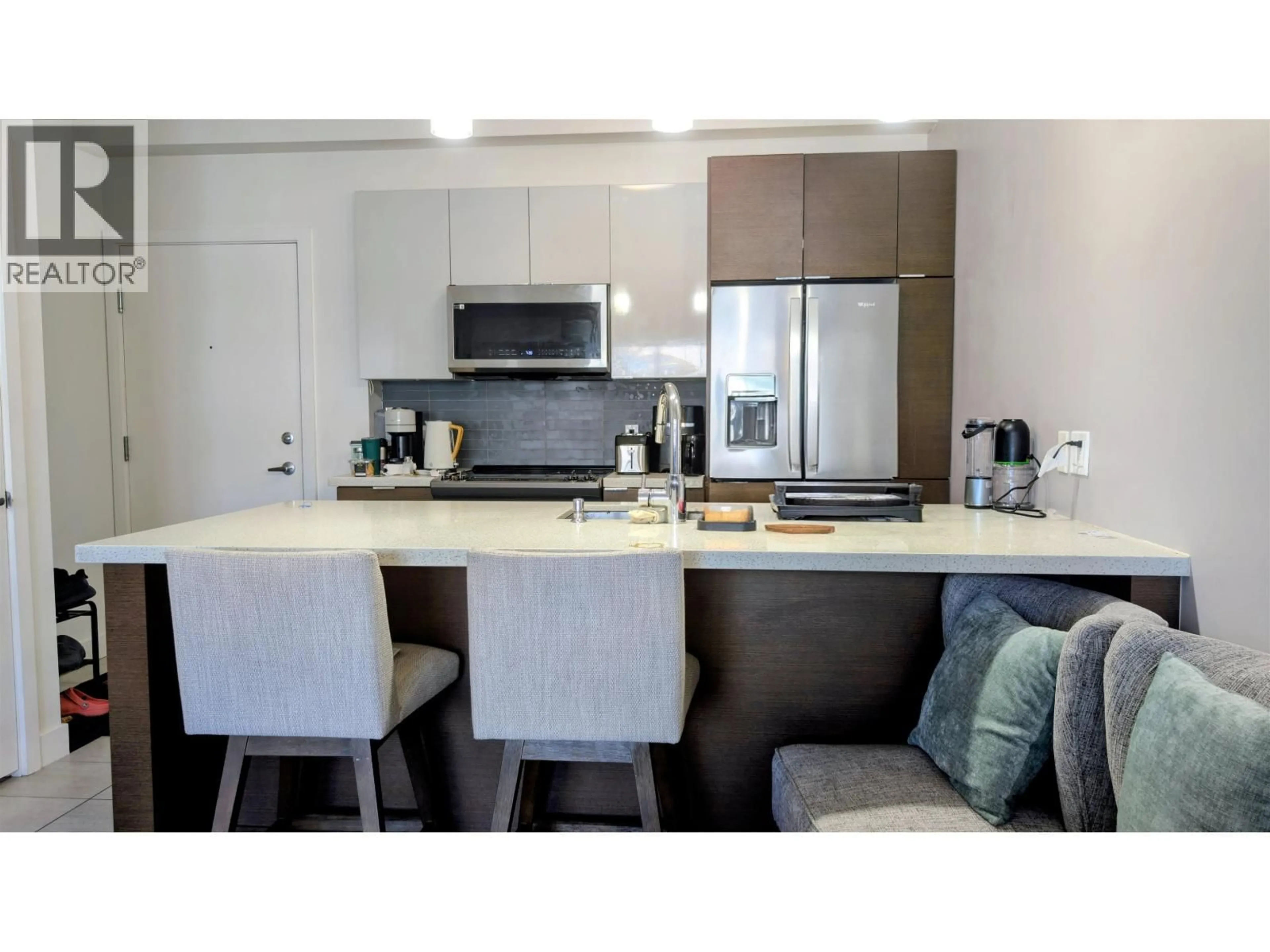 Open concept kitchen, unknown for 211 - 7727 ROYAL OAK AVENUE, Burnaby British Columbia V5J4K2