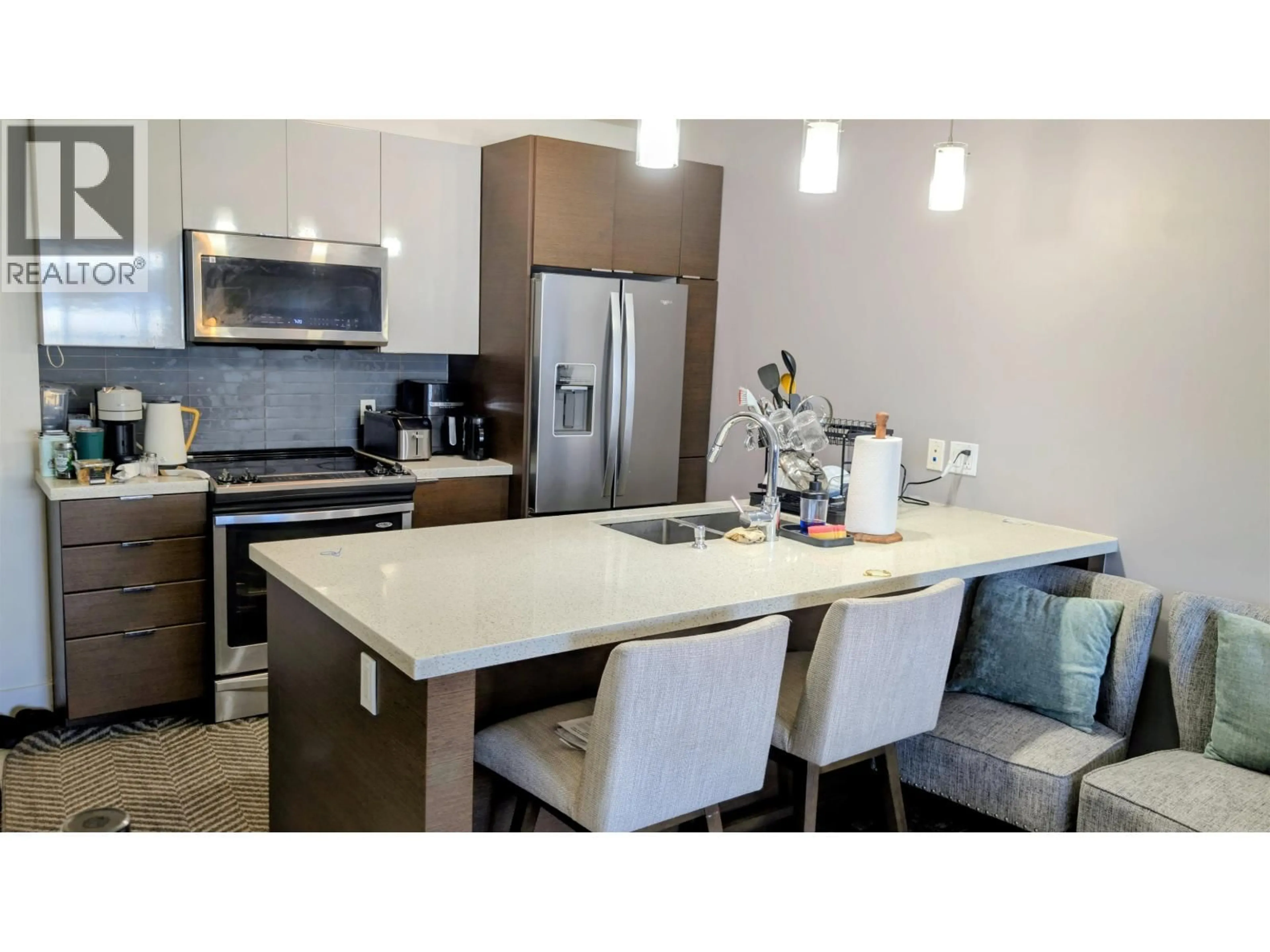 Open concept kitchen, unknown for 211 - 7727 ROYAL OAK AVENUE, Burnaby British Columbia V5J4K2