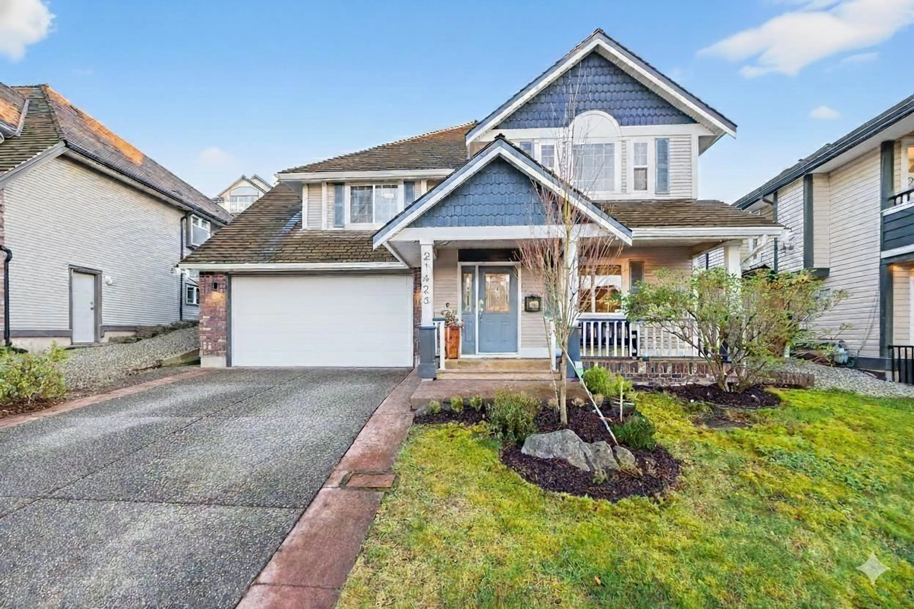 Home with vinyl exterior material, street for 21628 47A AVENUE, Langley British Columbia V3A8S2