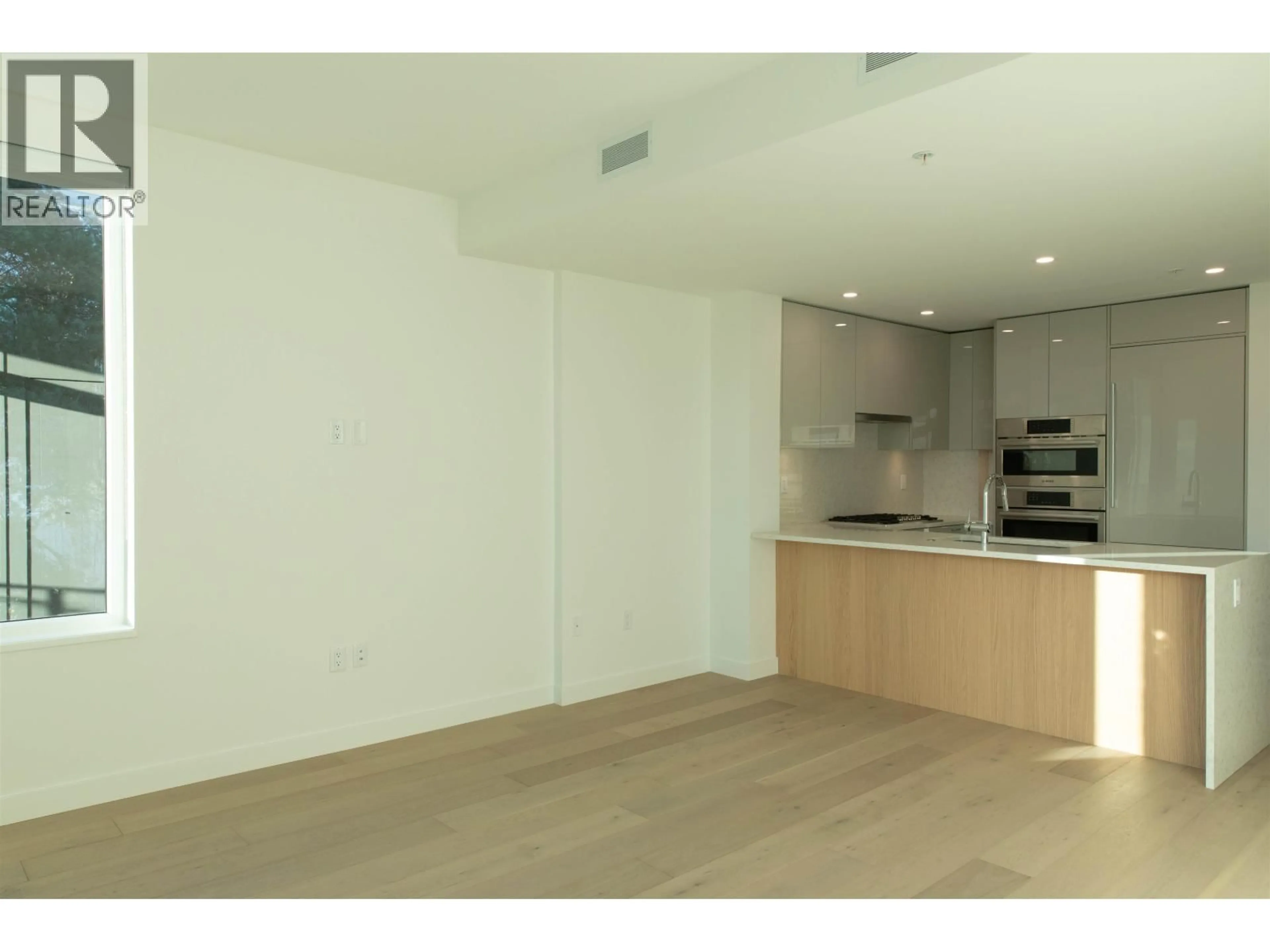 A pic of a room for 409 - 5058 CAMBIE STREET, Vancouver British Columbia V5Z2Z5