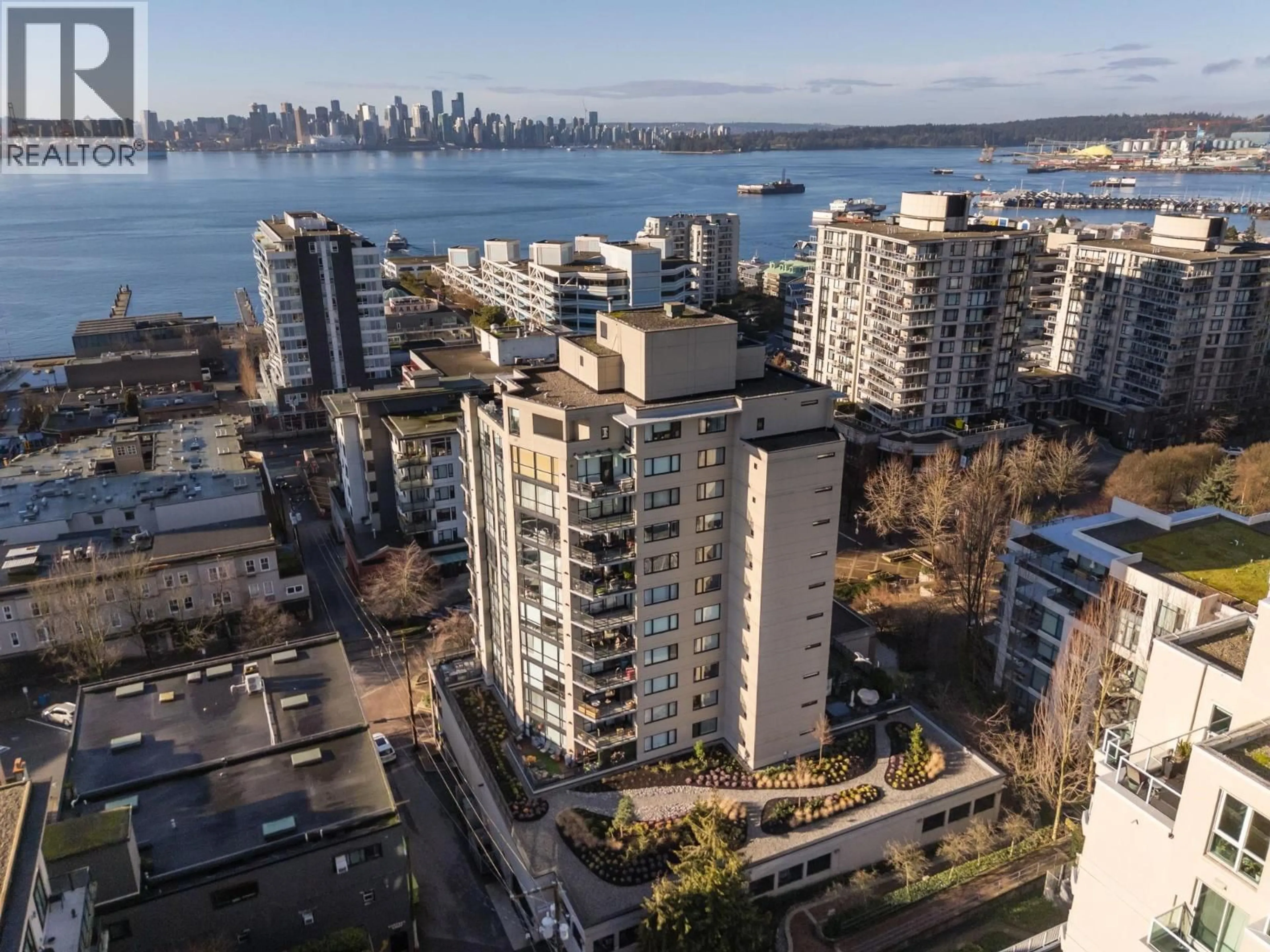 A pic from outside/outdoor area/front of a property/back of a property/a pic from drone, city buildings view from balcony for 1001 - 124 1ST STREET, North Vancouver British Columbia V7M3N3
