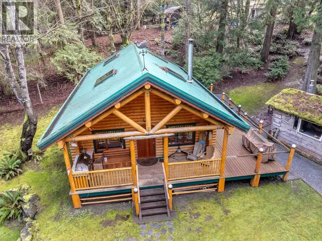 274 MERRYMAN DRIVE, Mayne Island 2