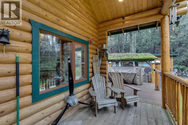 274 MERRYMAN DRIVE, Mayne Island 5