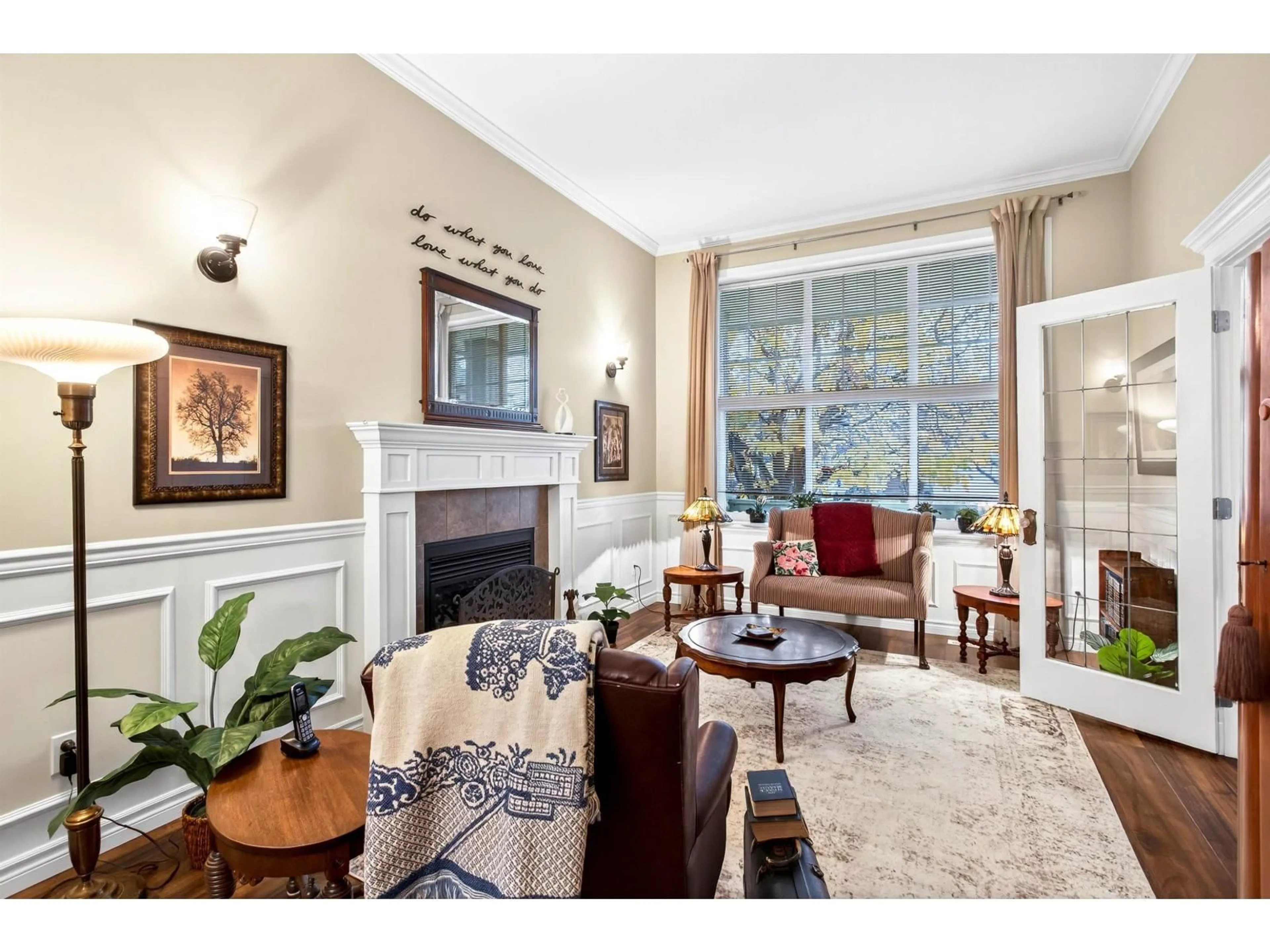 Living room with furniture, unknown for 16728 62A AVENUE, Surrey British Columbia V3S9L3