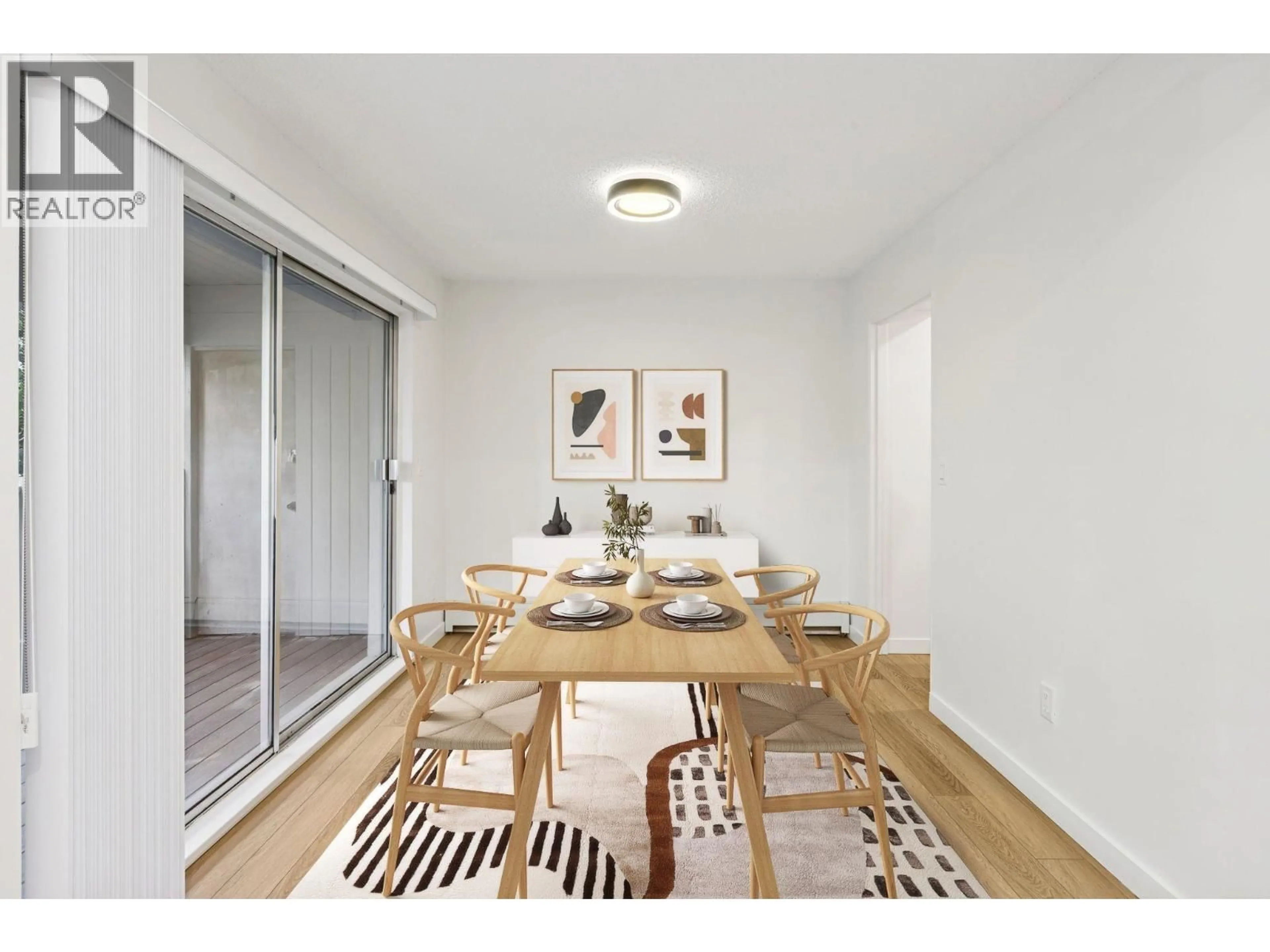 Dining room, wood/laminate floor for 879 WESTVIEW CRESCENT, North Vancouver British Columbia V7N2L5
