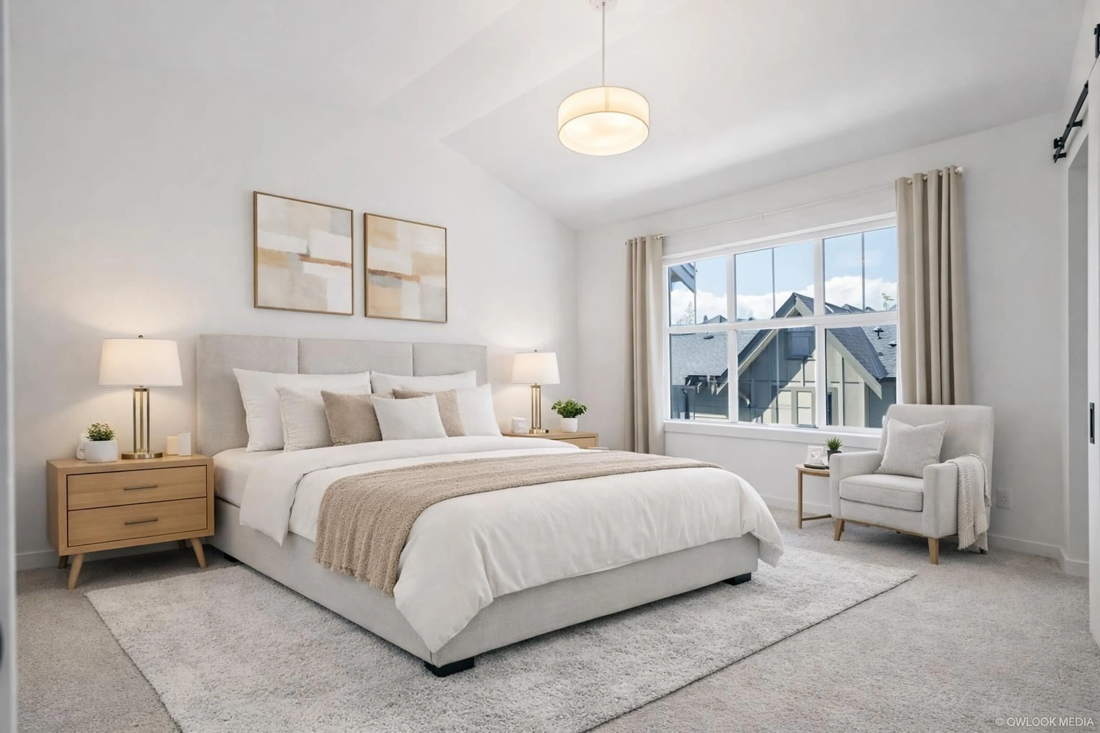 Bedroom with bed, unknown for 101 - 2350 165 STREET, Surrey British Columbia V3Z1J9